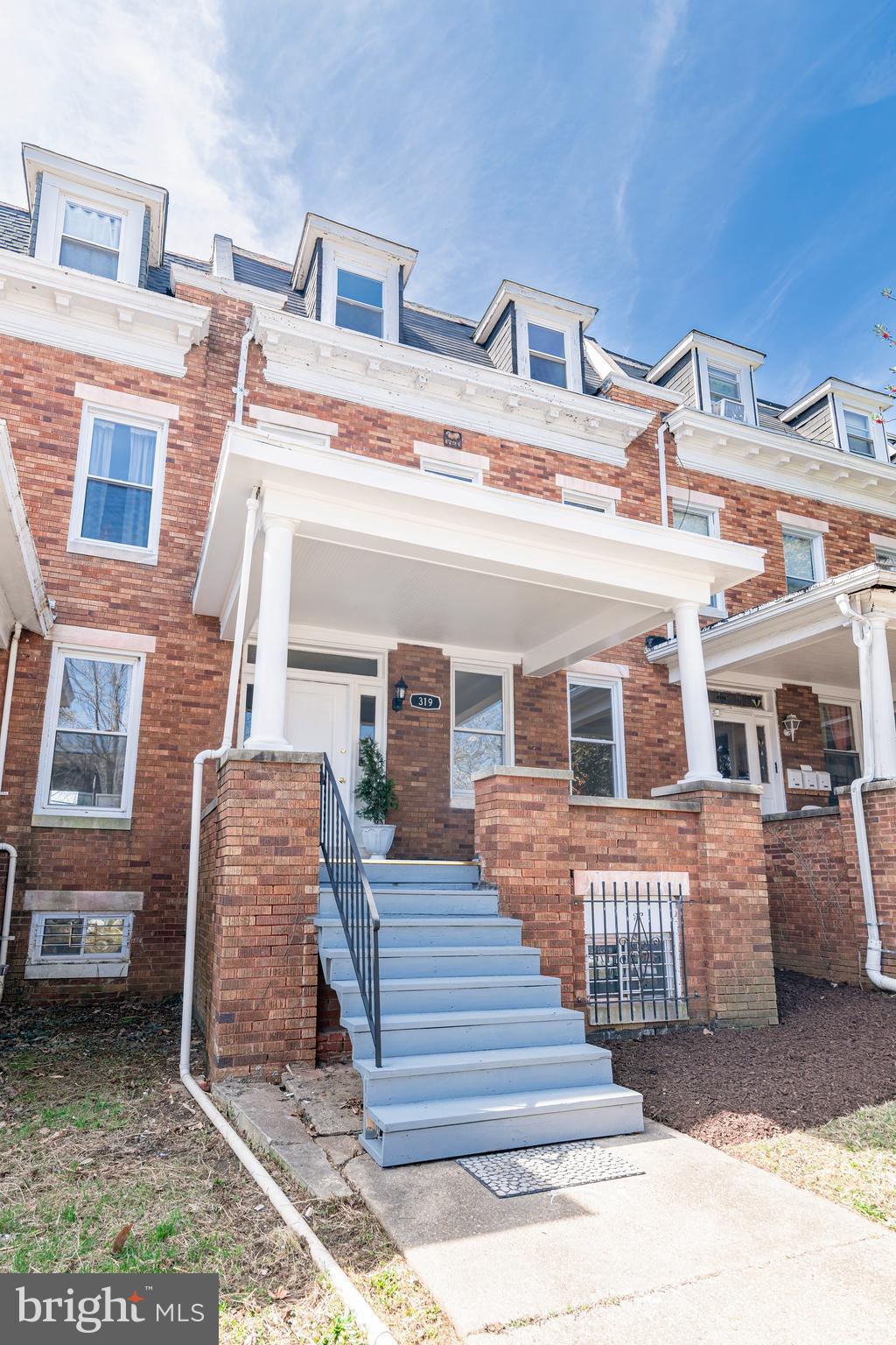 OAKENSHAWE - Residential