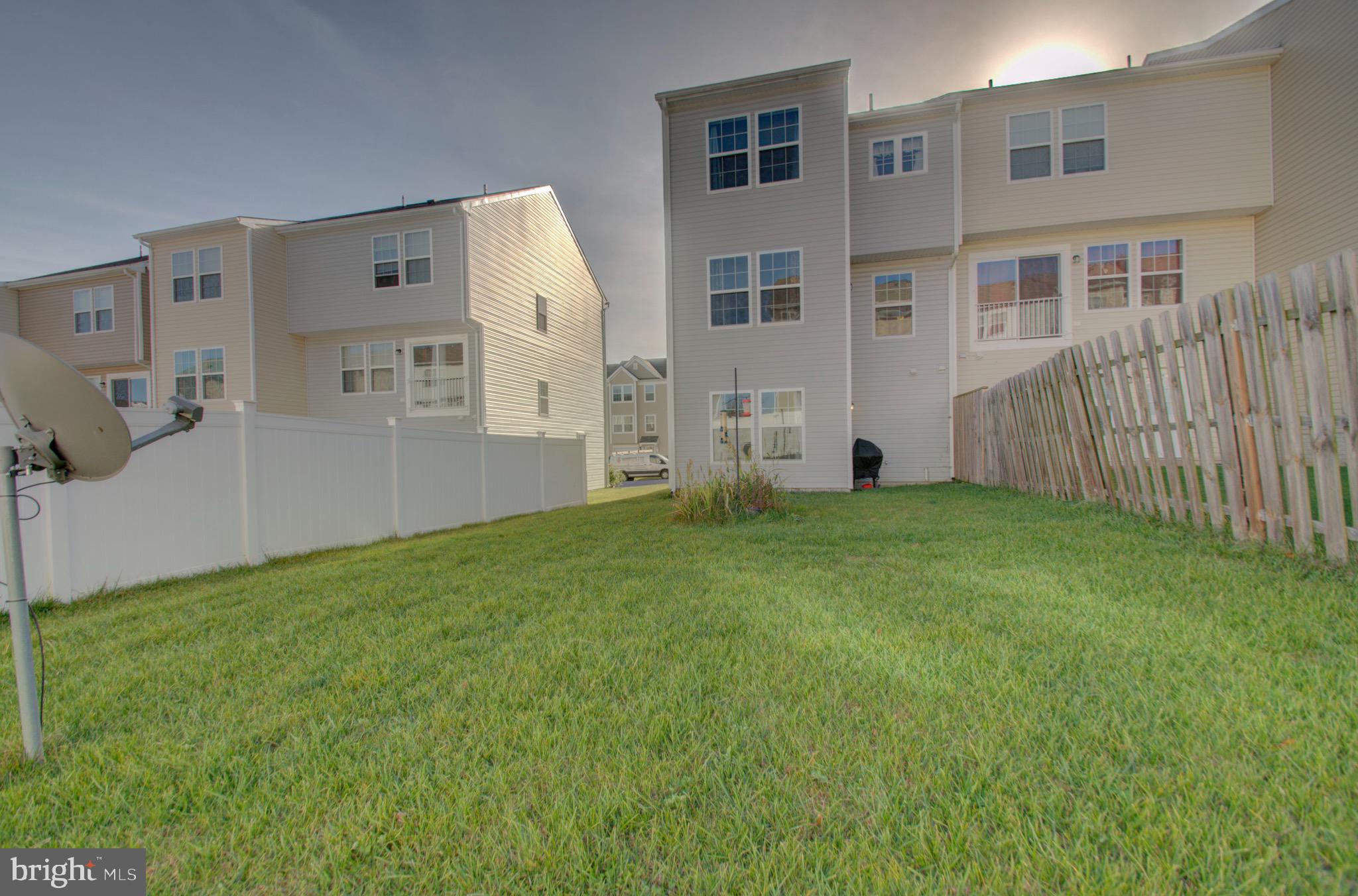STONEBROOK VILLAGE - Residential