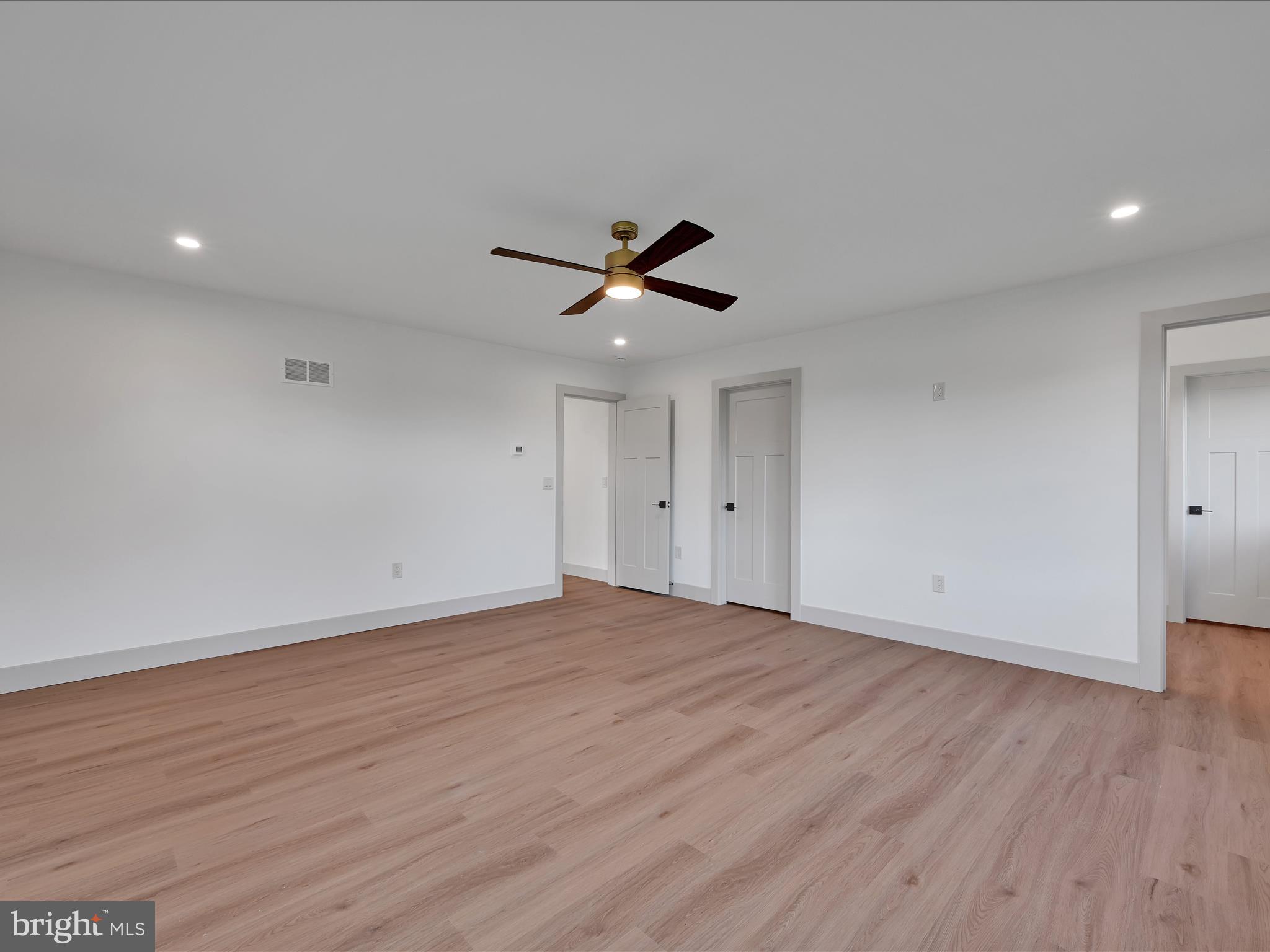 HAYDN MANOR - Residential