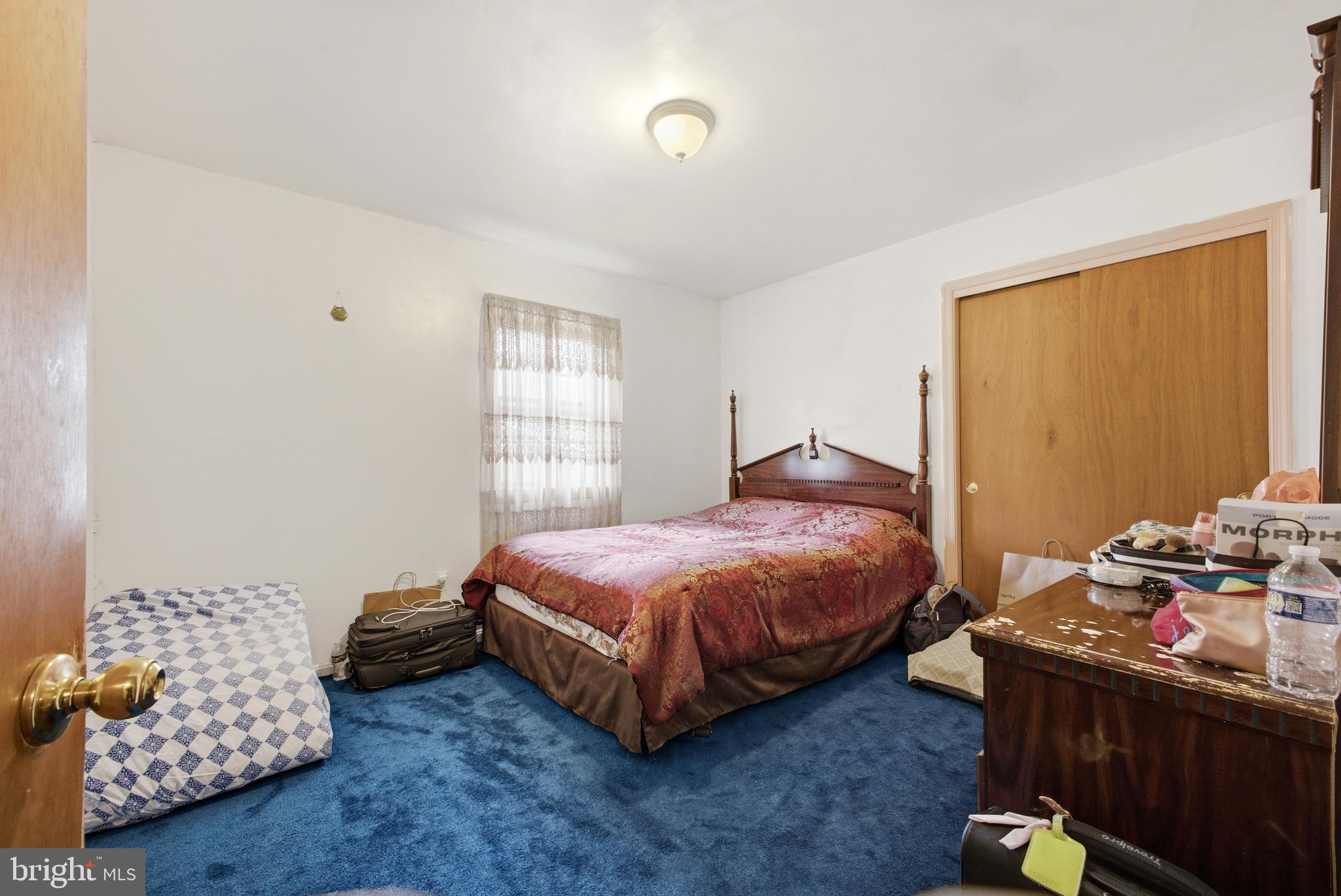 MC LEAN WEST - Residential