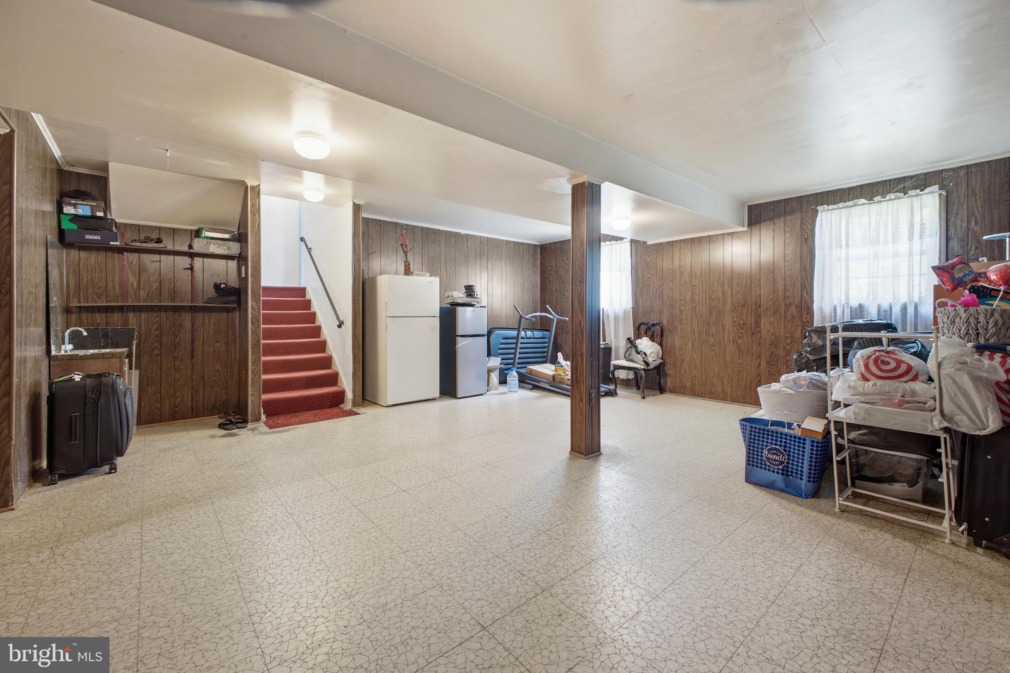 MC LEAN WEST - Residential
