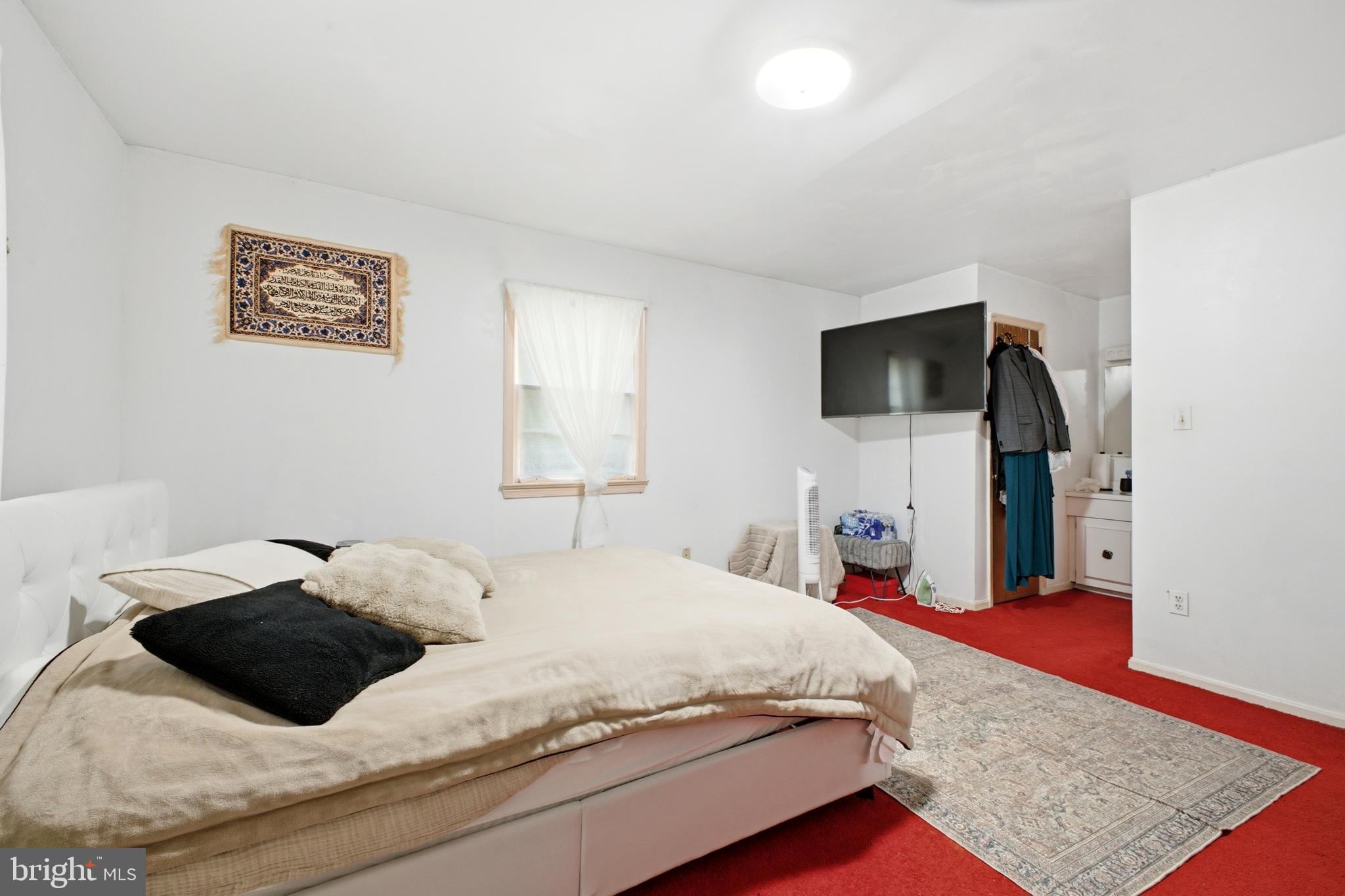 MC LEAN WEST - Residential