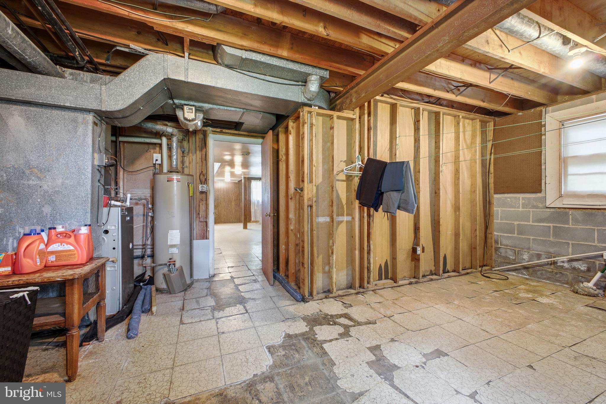 MC LEAN WEST - Residential