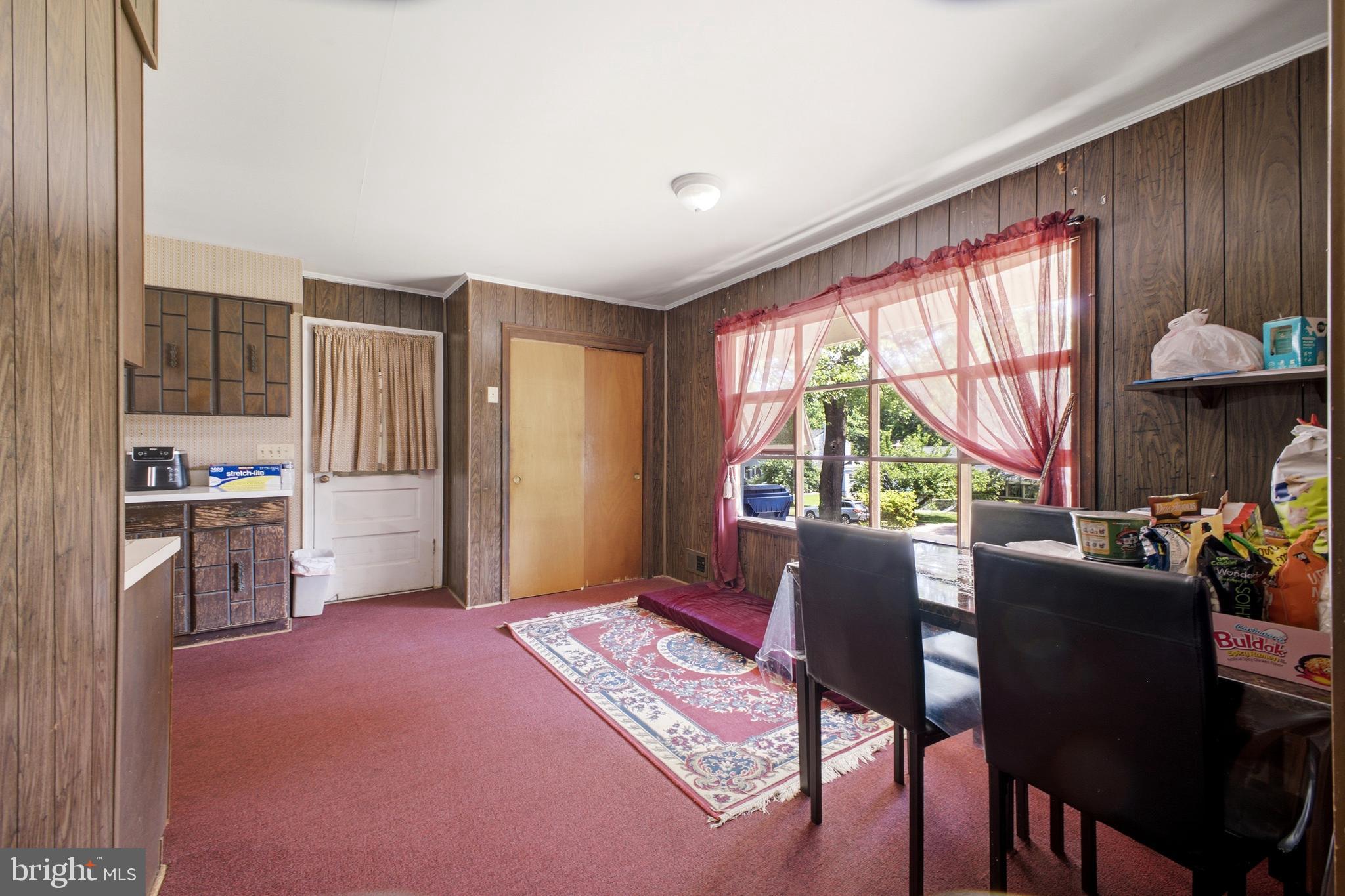 MC LEAN WEST - Residential