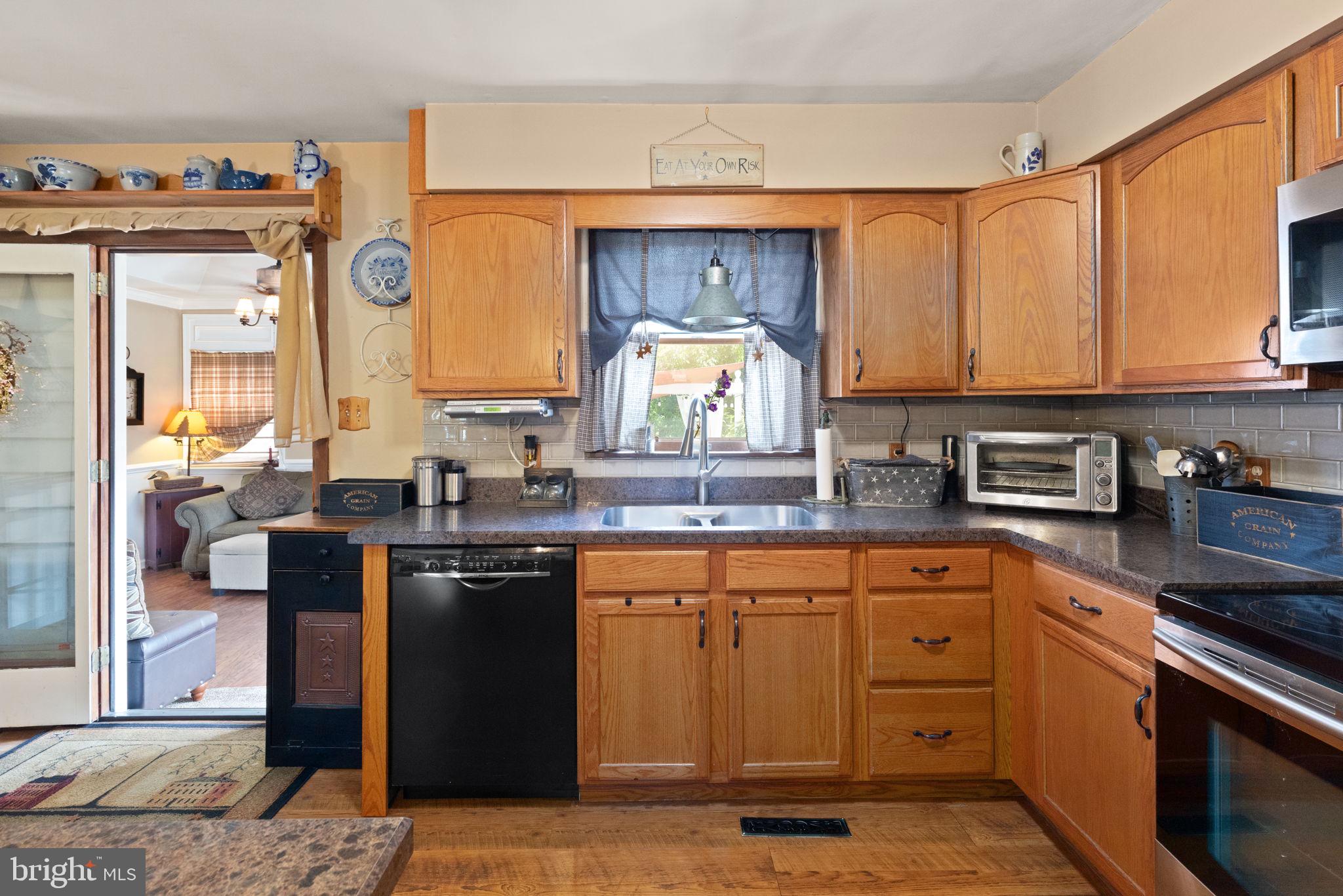 NONAVAILABLE - Residential