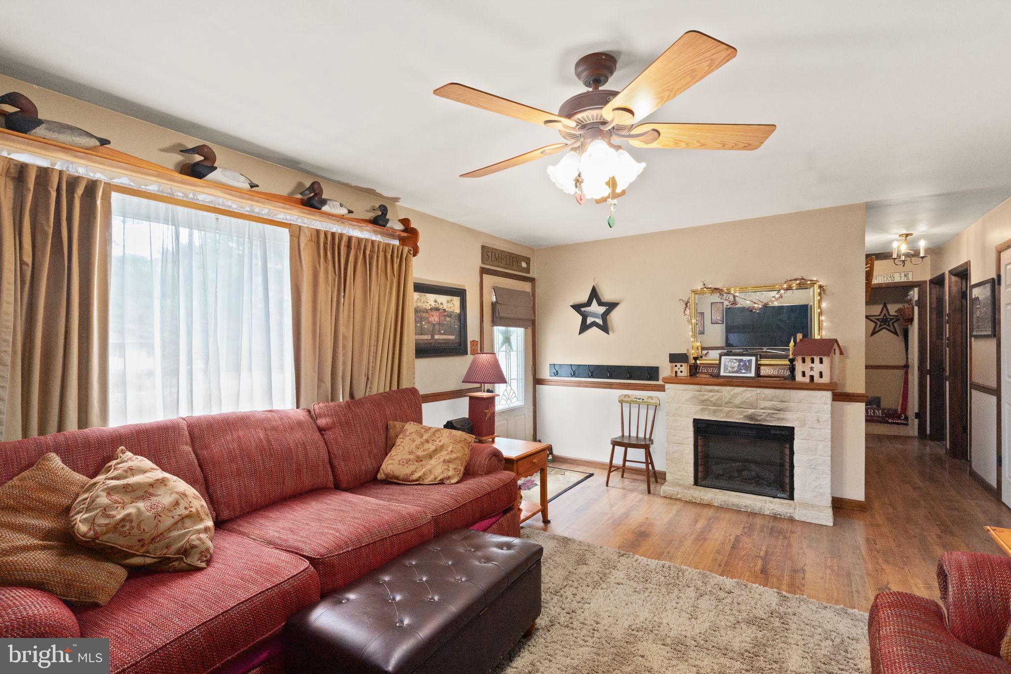 NONAVAILABLE - Residential