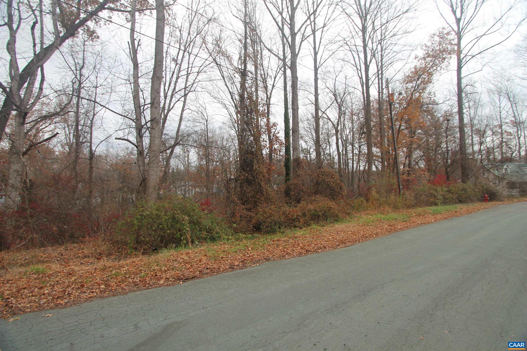 OAK HILL - Land