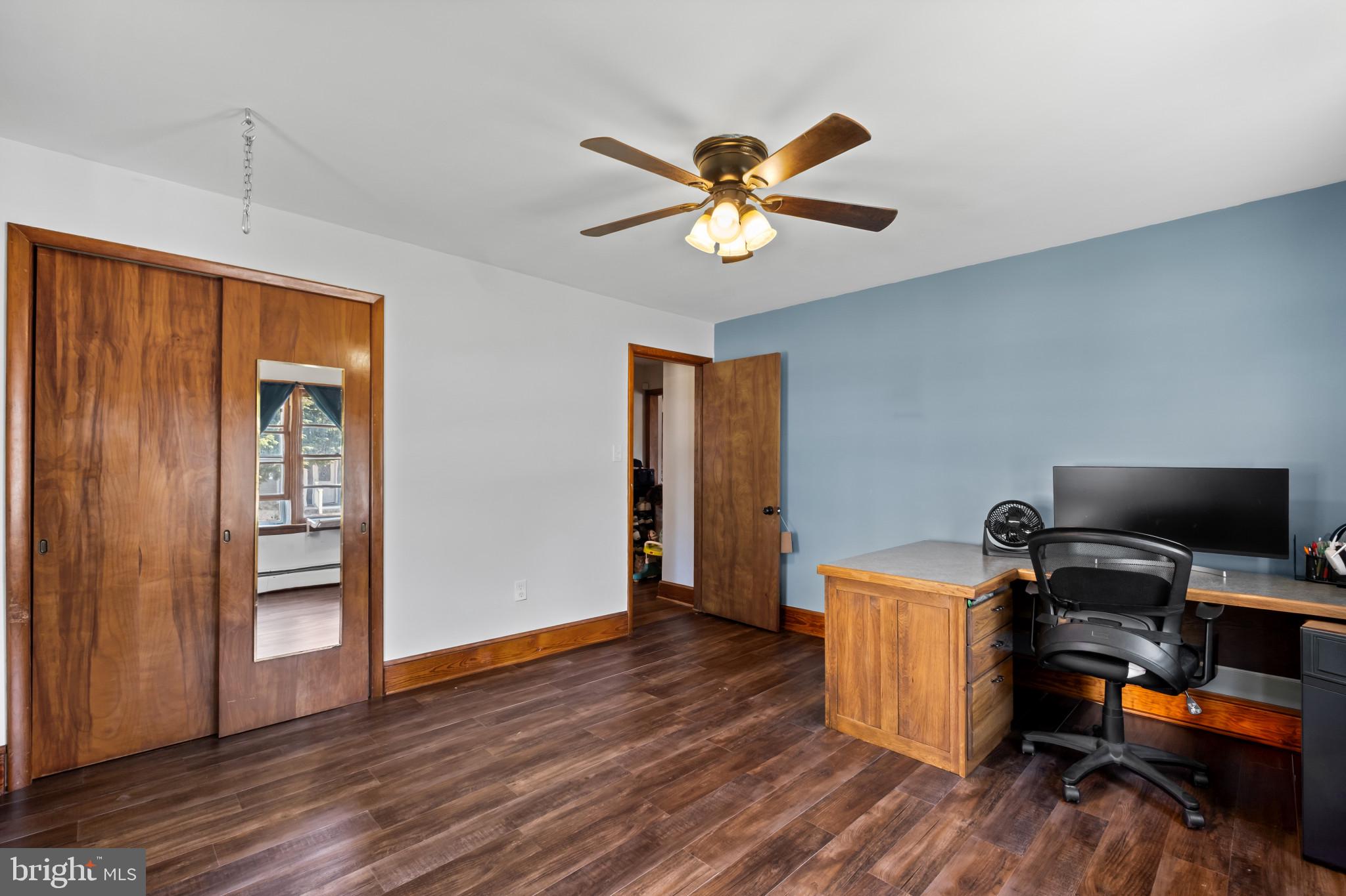 HURLOCK - Residential