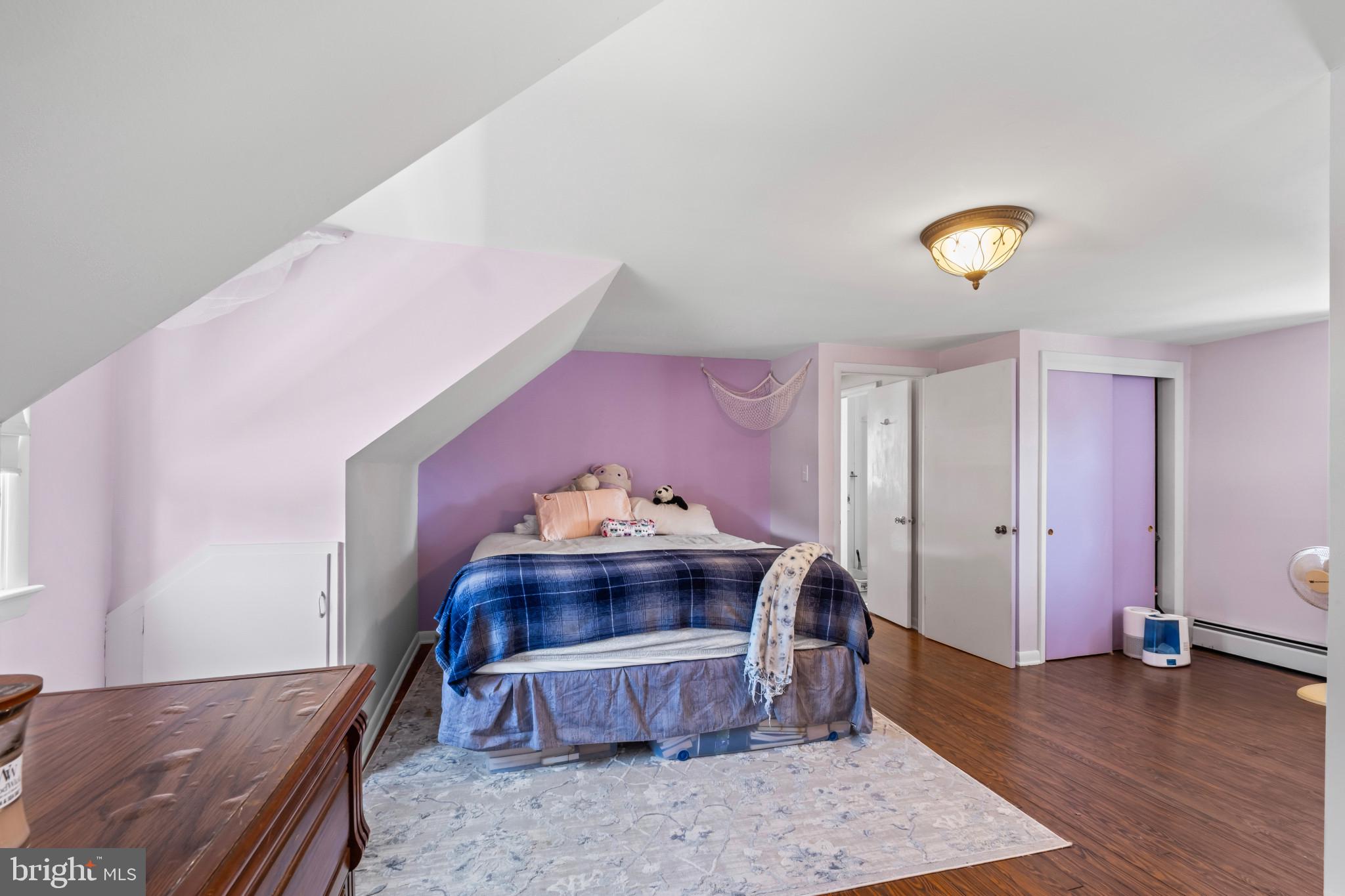 HURLOCK - Residential
