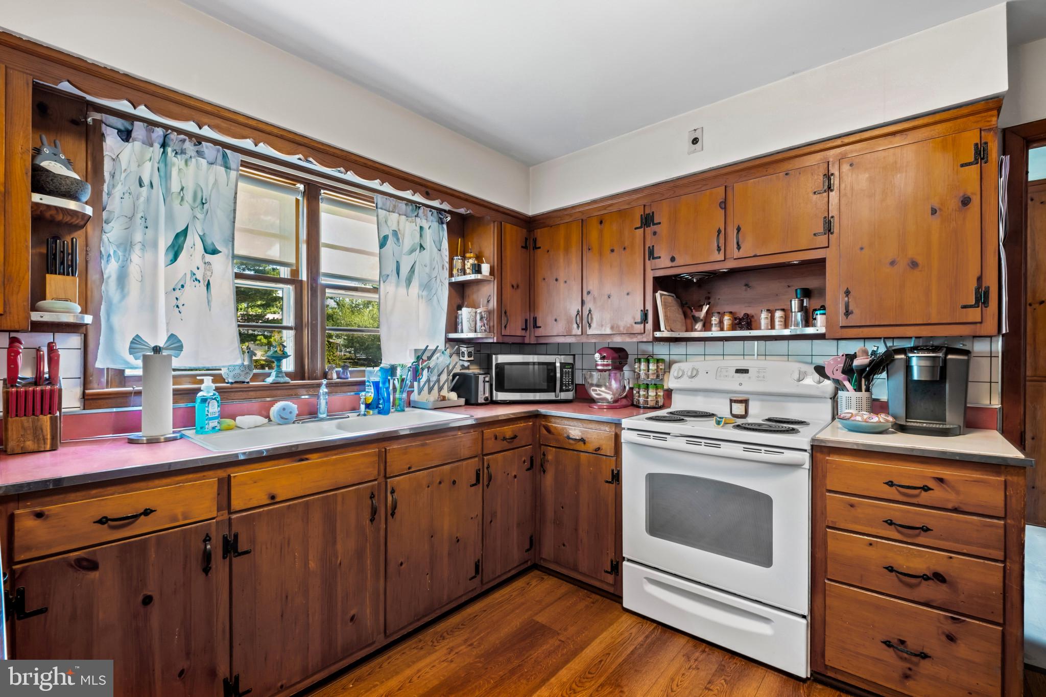HURLOCK - Residential