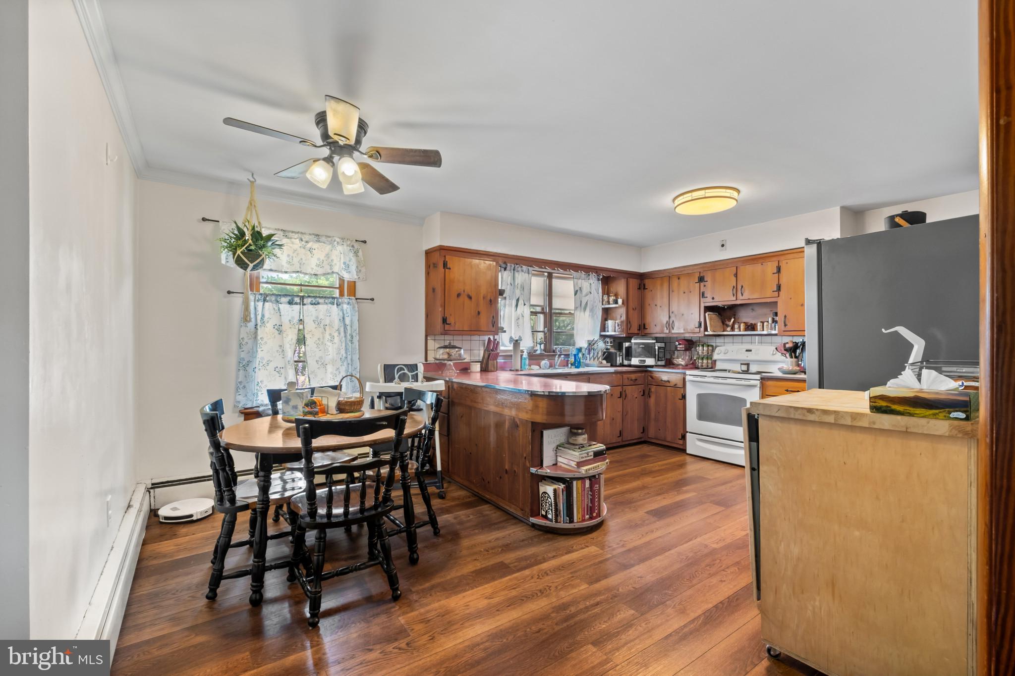 HURLOCK - Residential