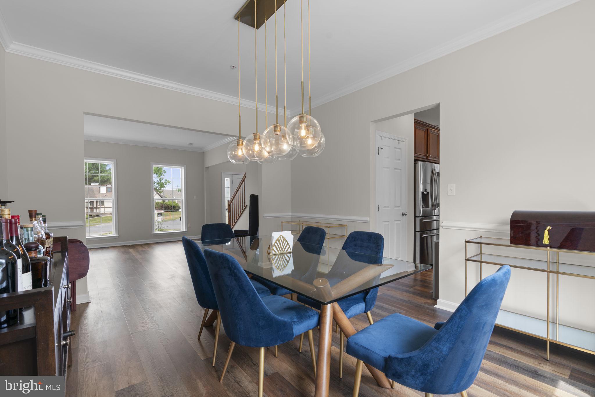 STELLA GLEN - Residential