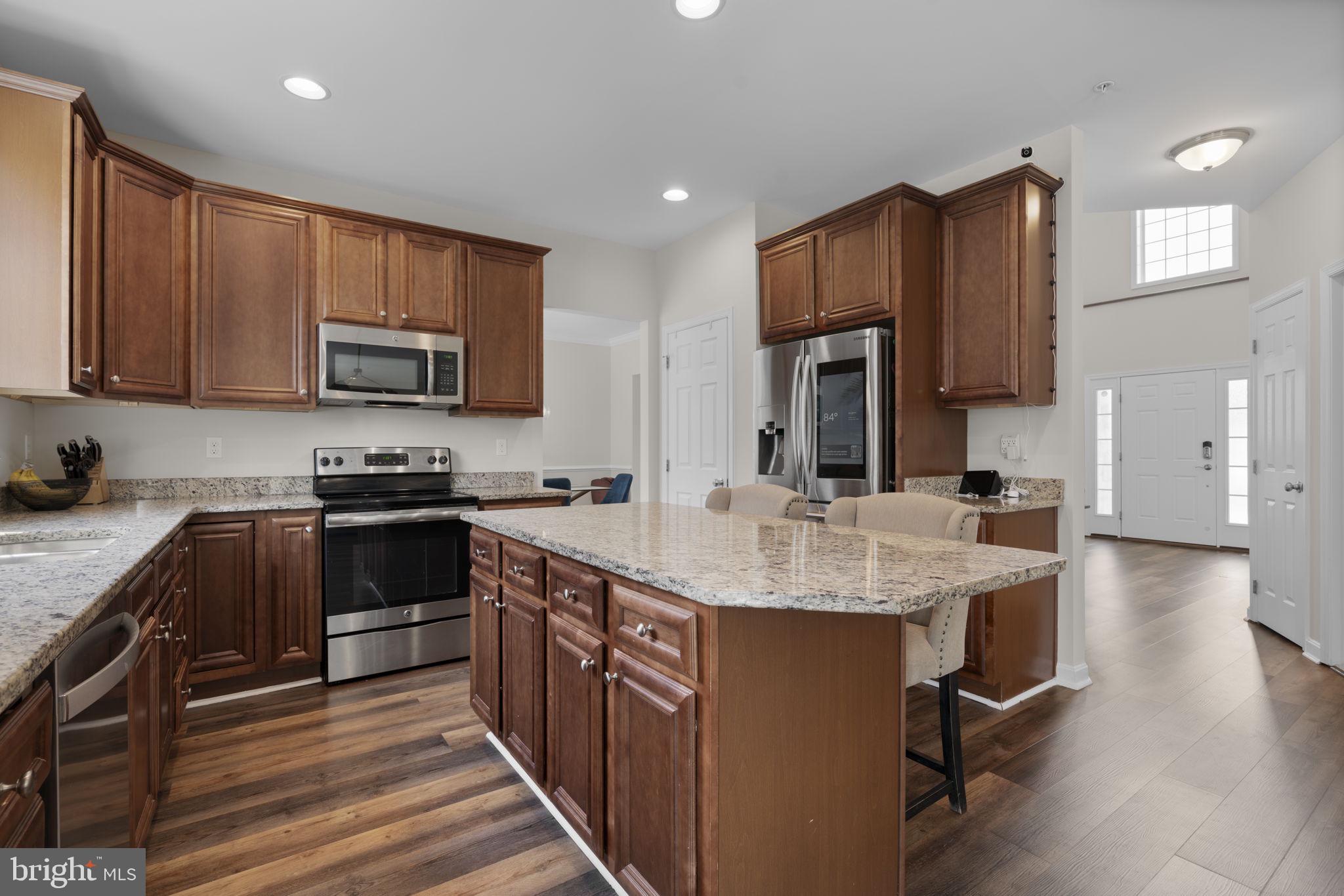 STELLA GLEN - Residential