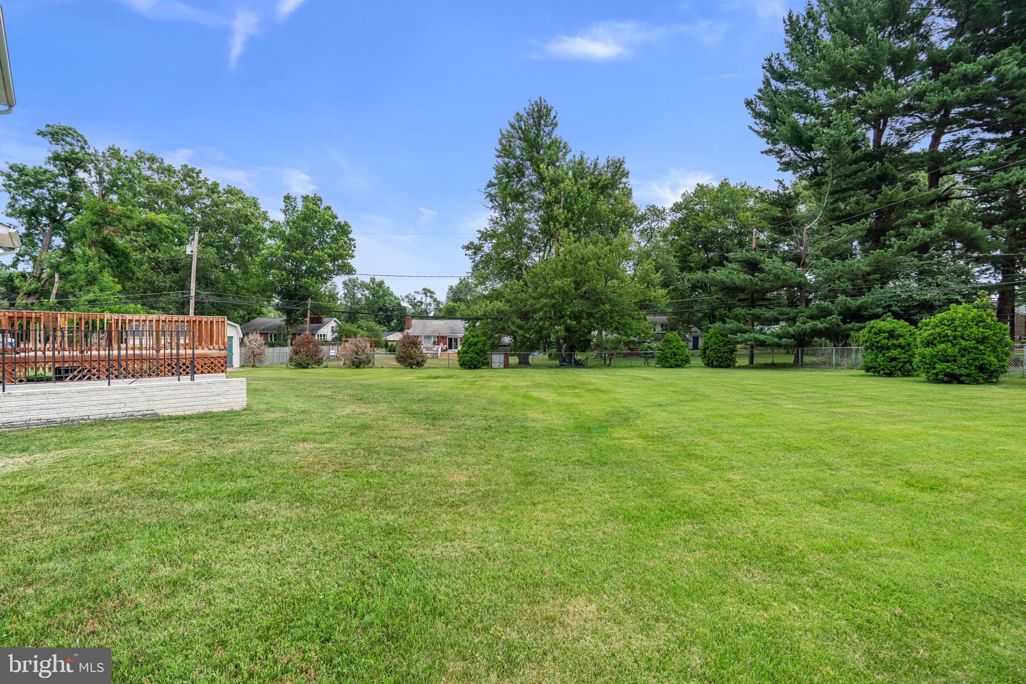 STELLA GLEN - Residential