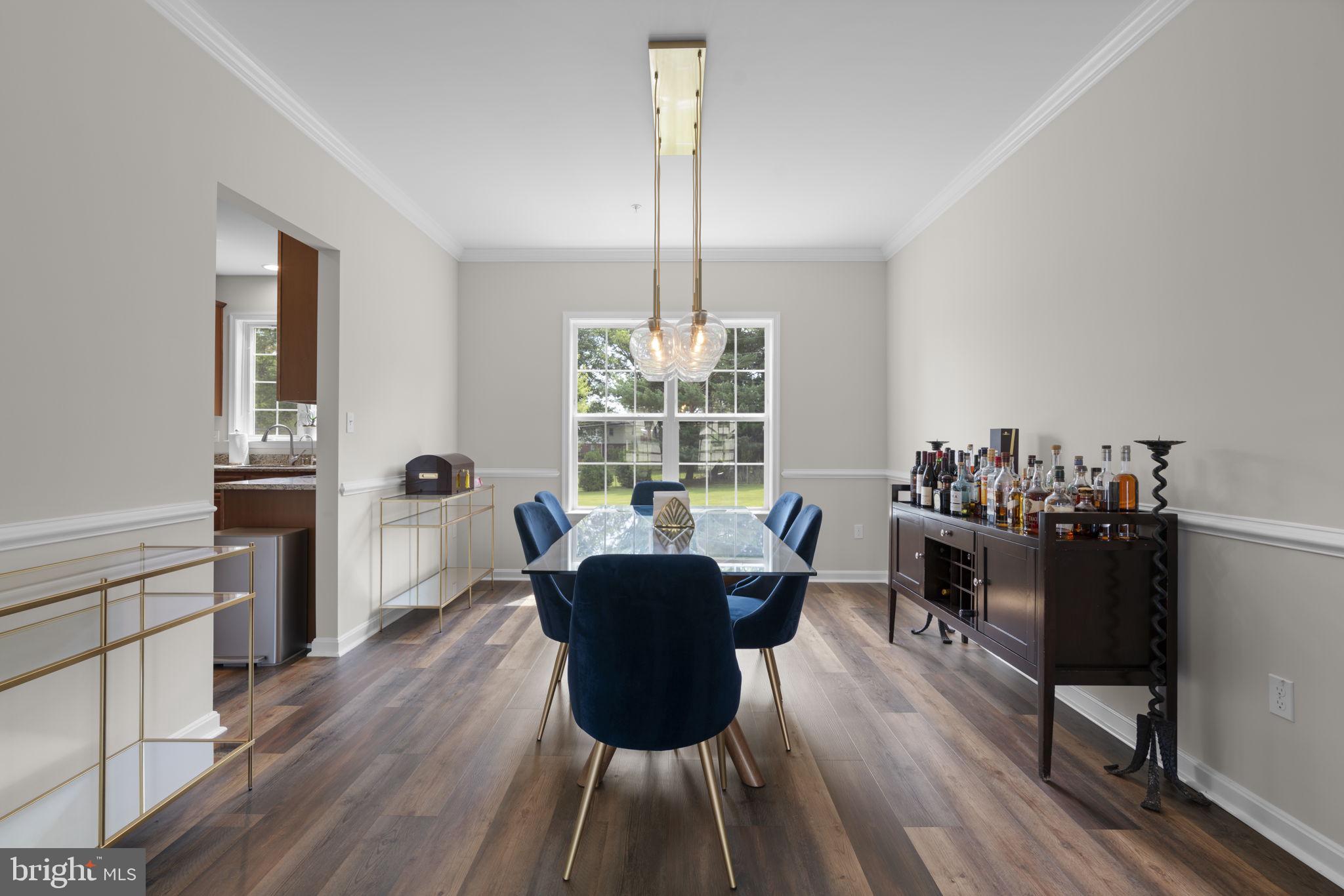 STELLA GLEN - Residential