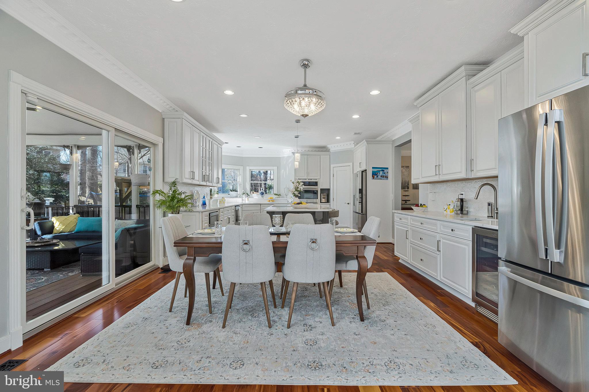 HAMPTON FOREST - Residential