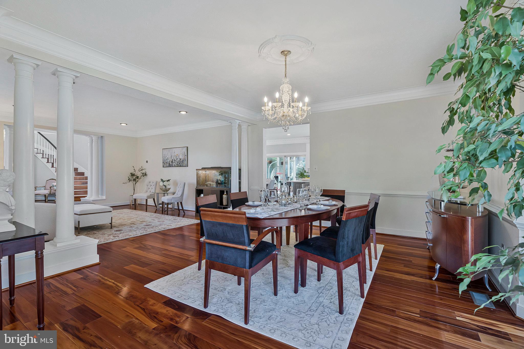 HAMPTON FOREST - Residential