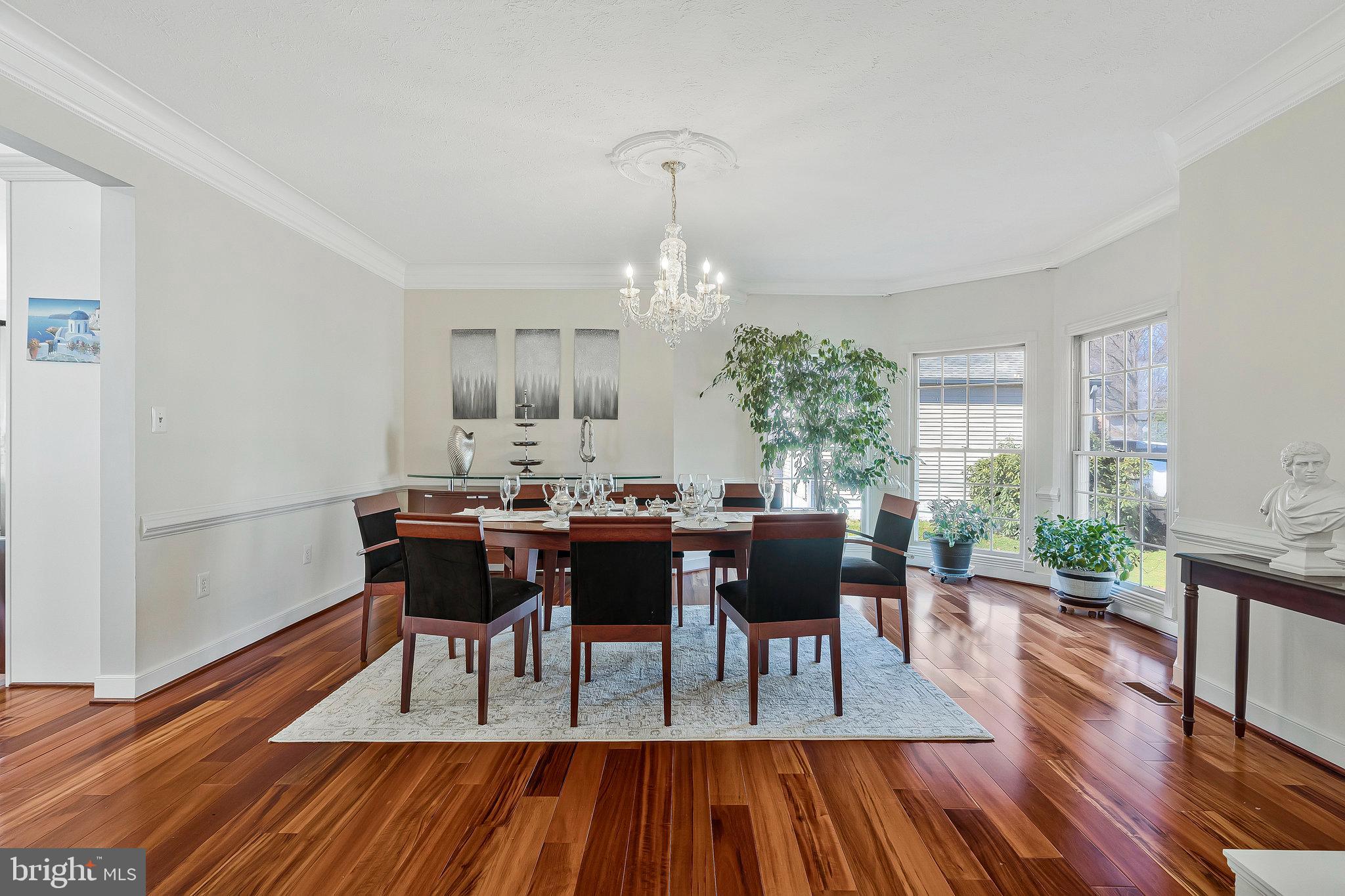 HAMPTON FOREST - Residential
