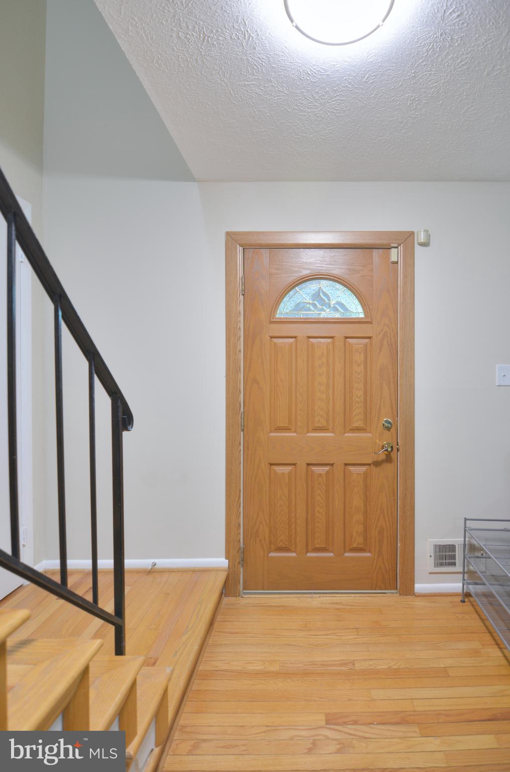 QUINCE ORCHARD MANOR - Residential