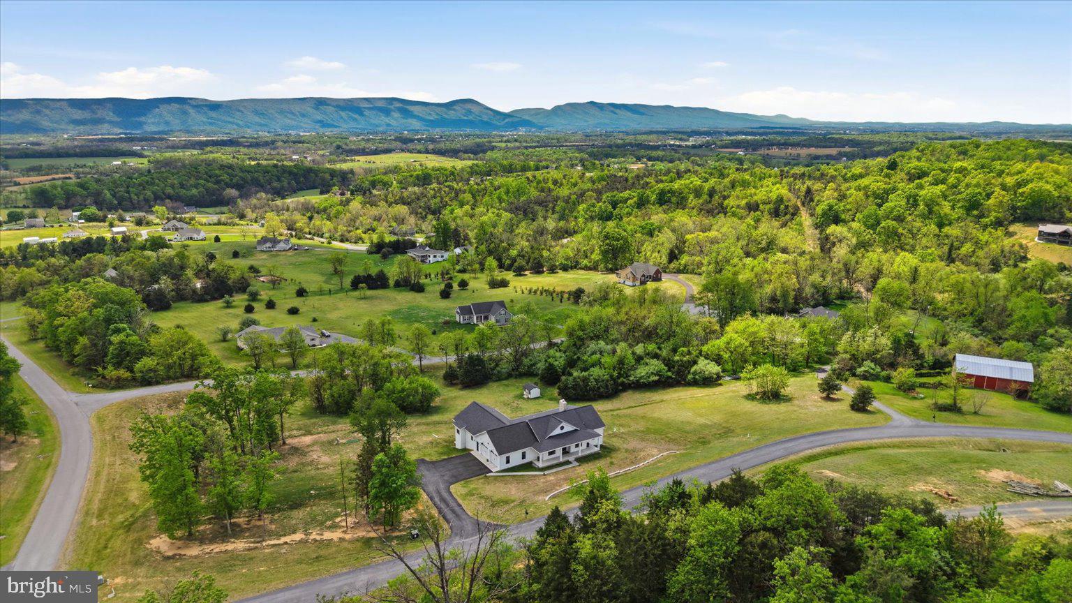 WOODSTOCK VIEWS - Residential
