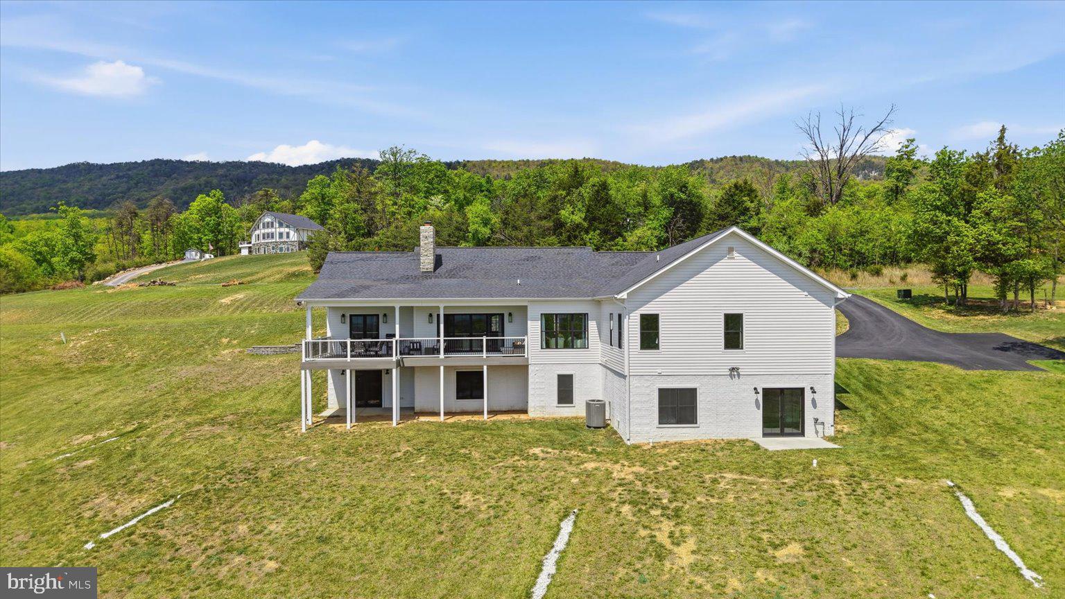 WOODSTOCK VIEWS - Residential