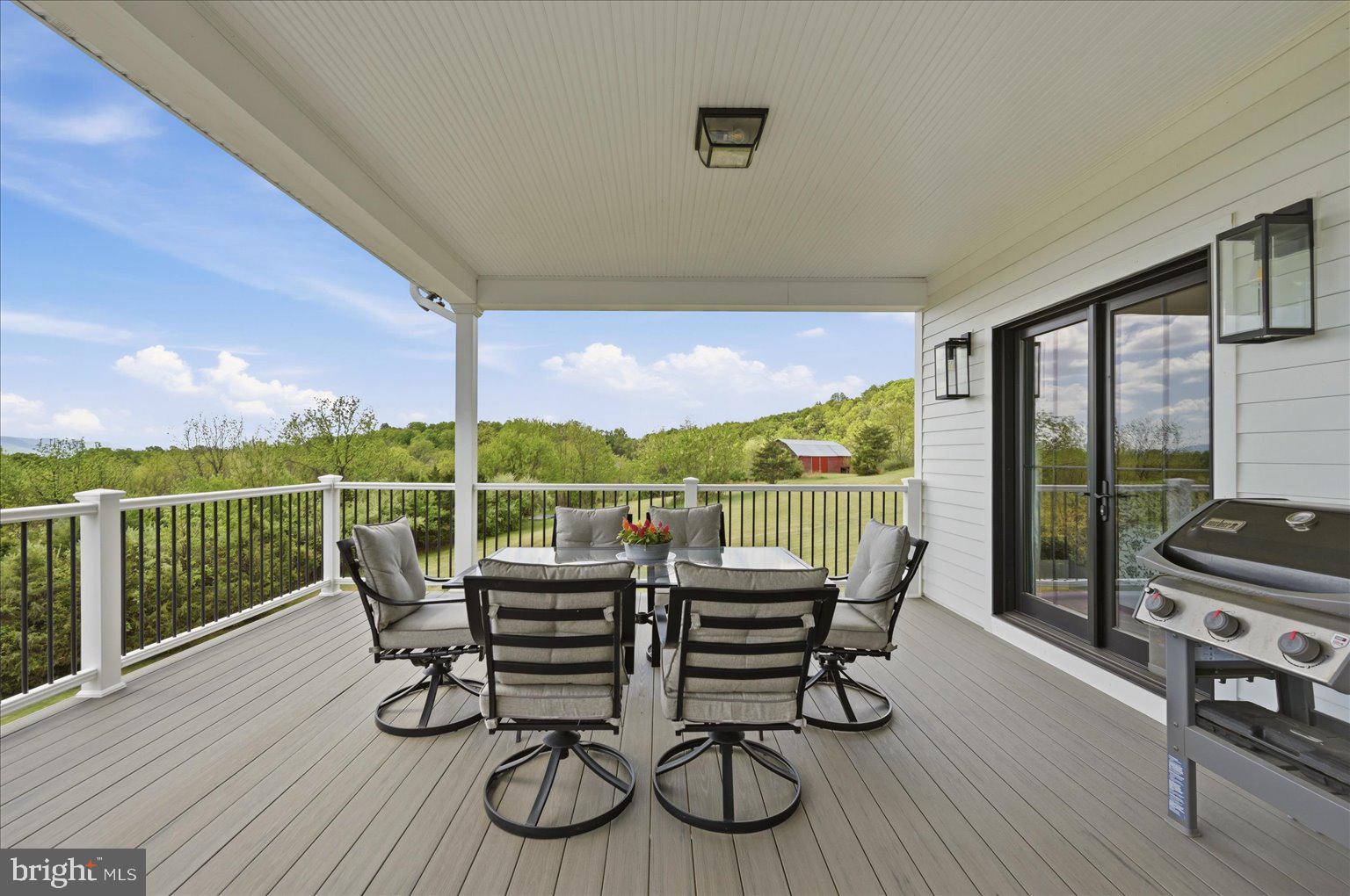 WOODSTOCK VIEWS - Residential