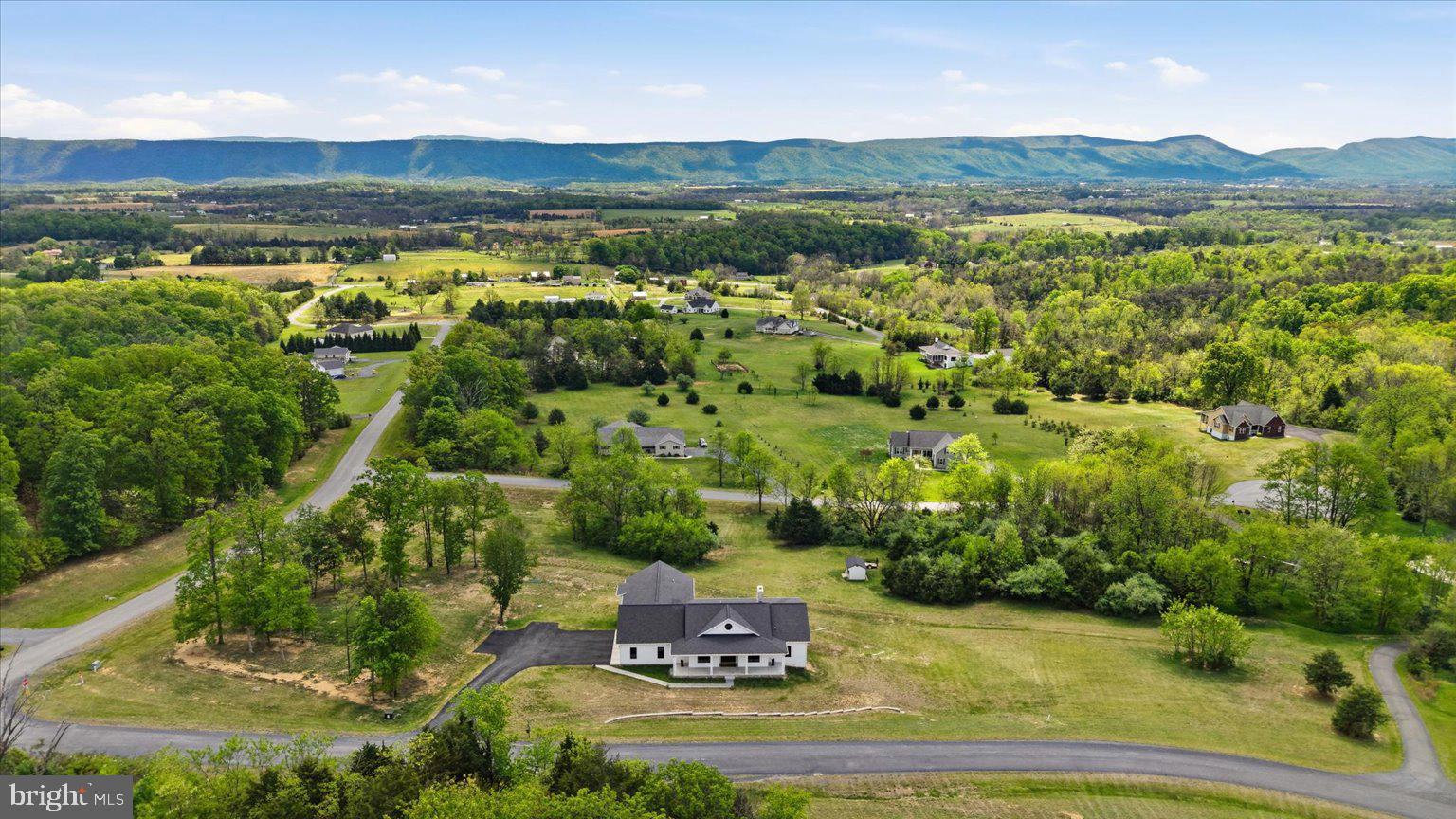 WOODSTOCK VIEWS - Residential