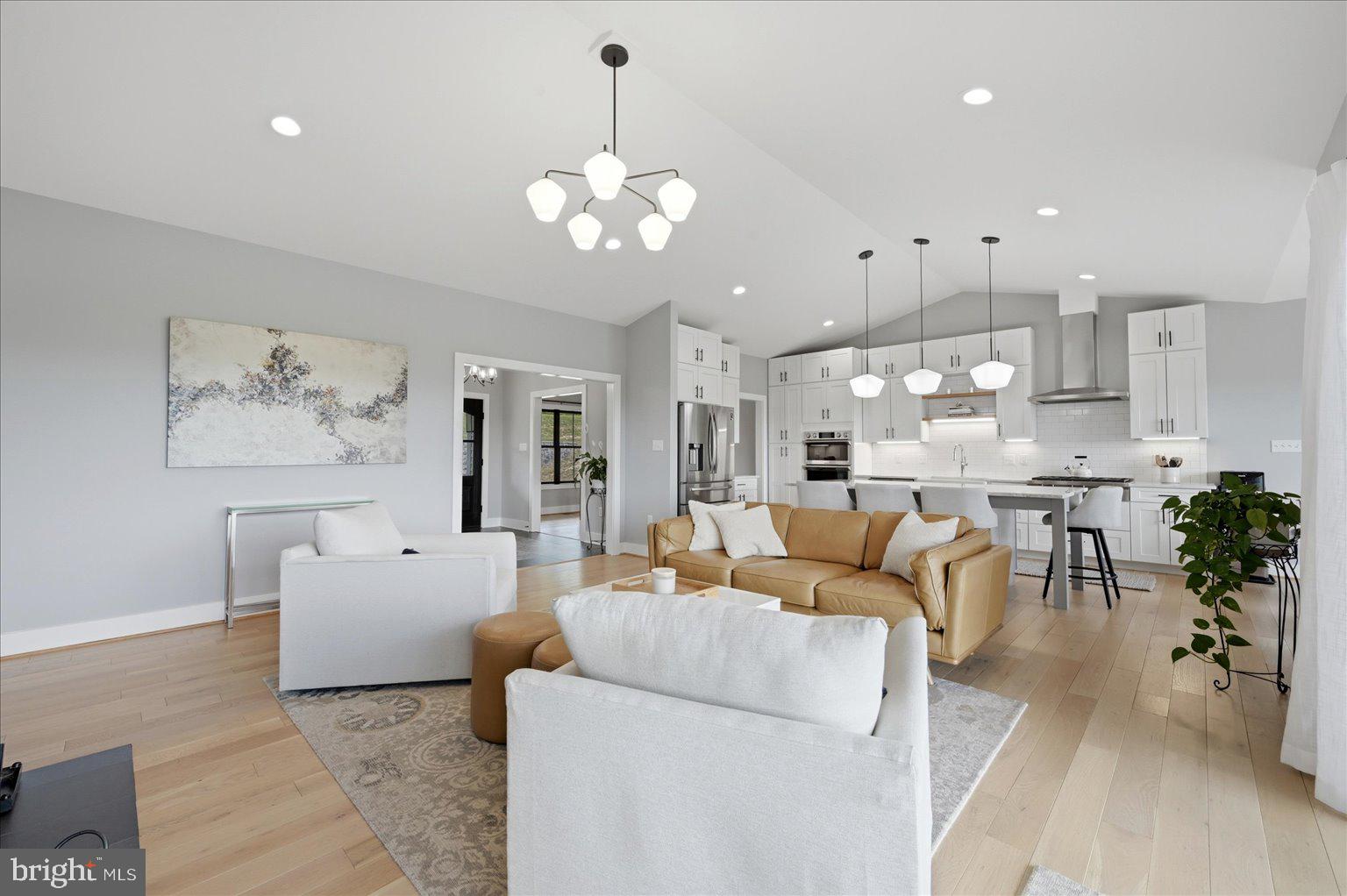 WOODSTOCK VIEWS - Residential