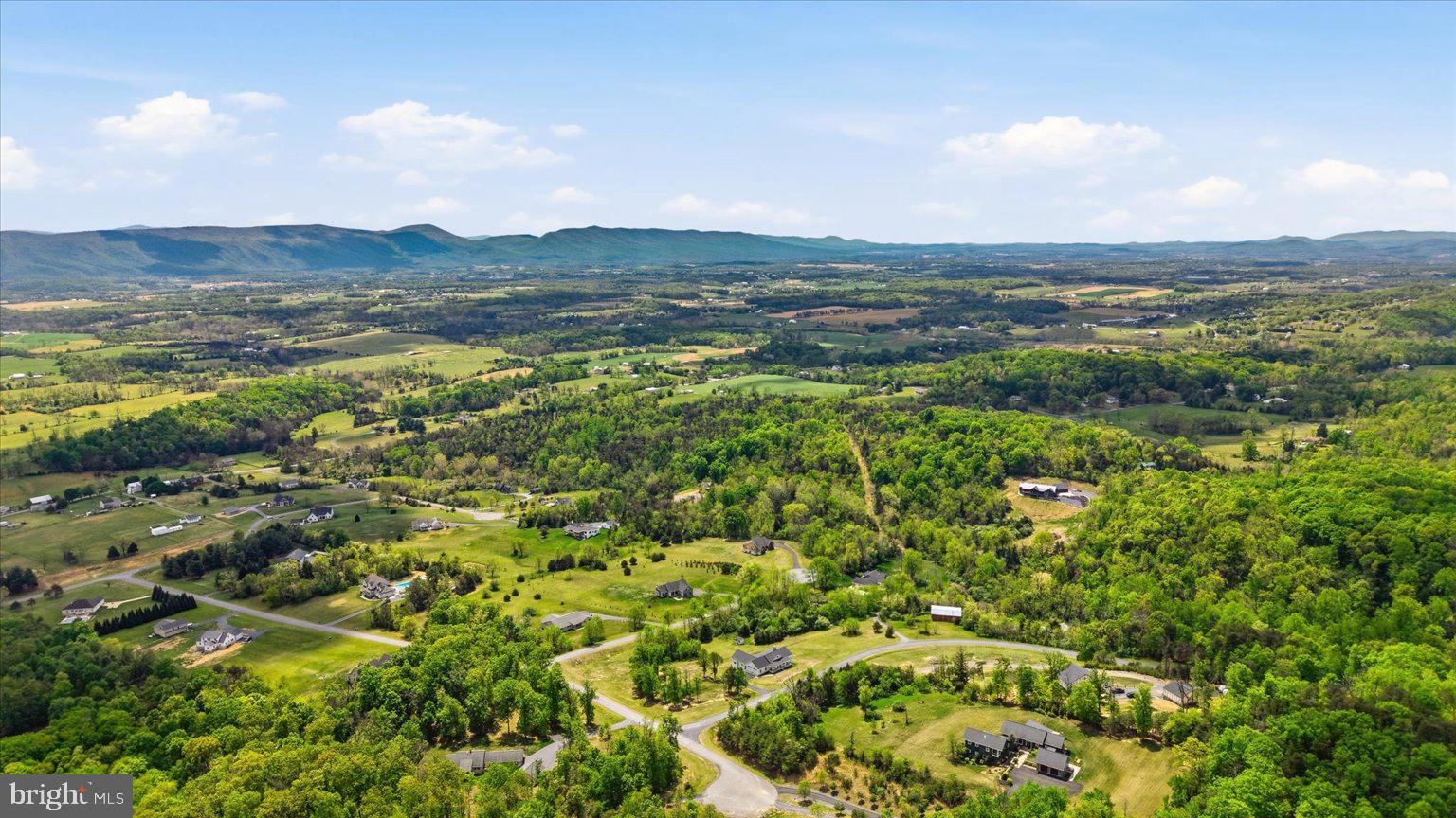 WOODSTOCK VIEWS - Residential