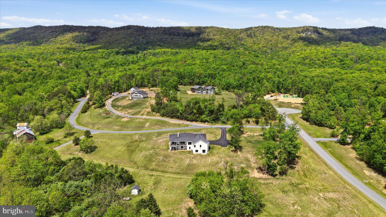 WOODSTOCK VIEWS - Residential