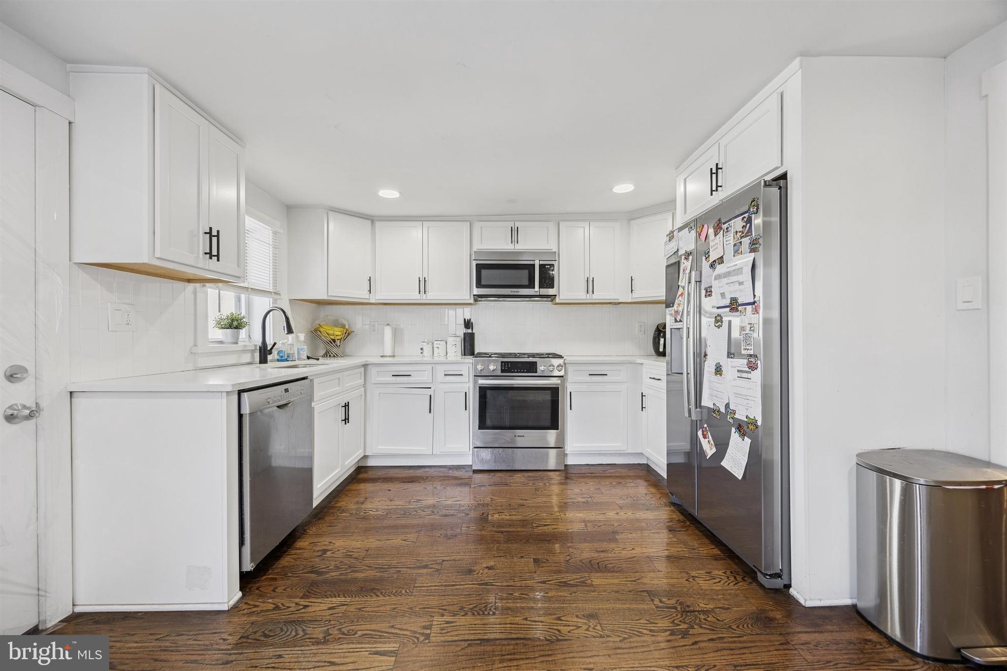 CONSHOHOCKEN - Residential