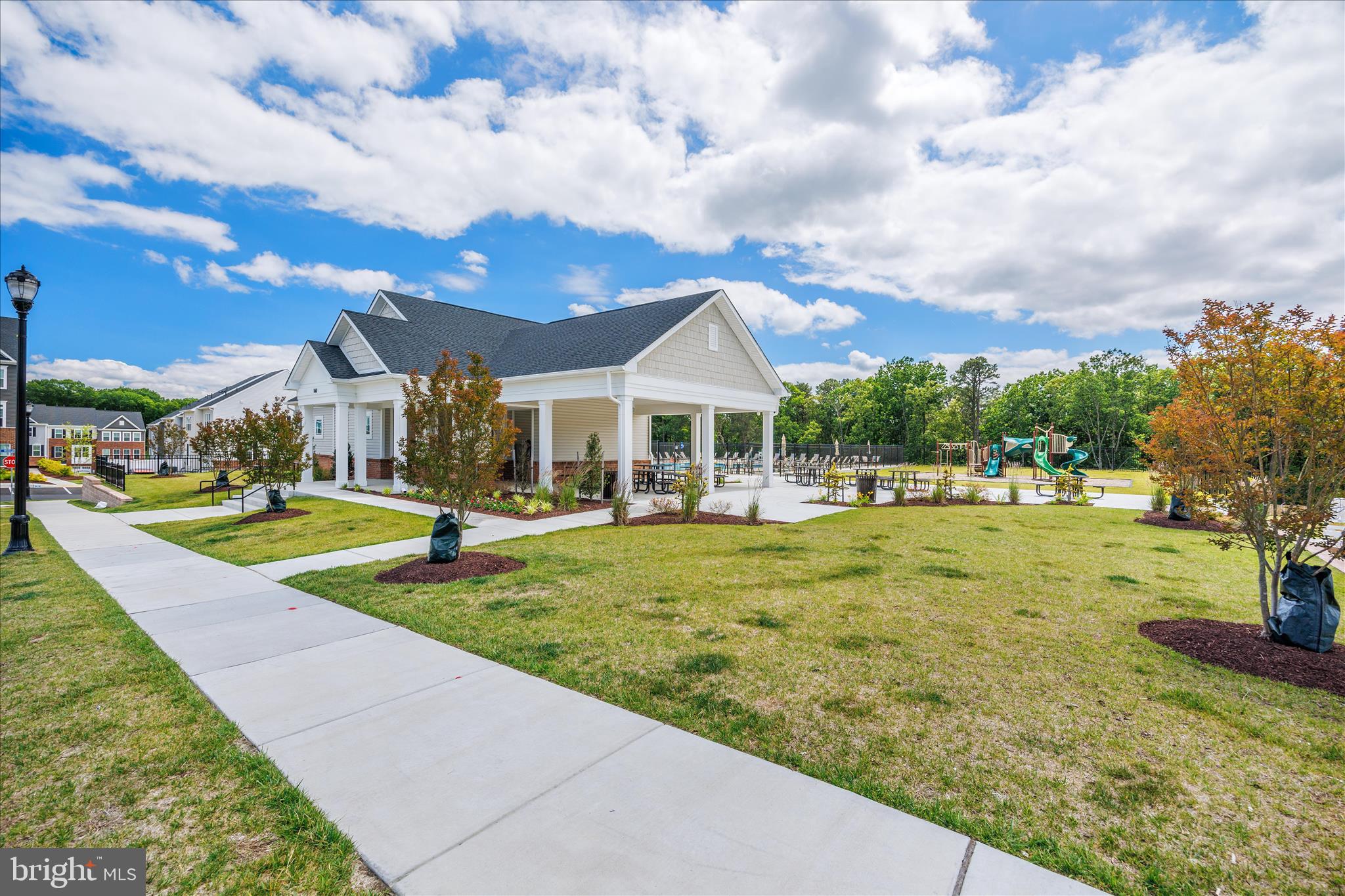 THE HIGHLANDS - Residential