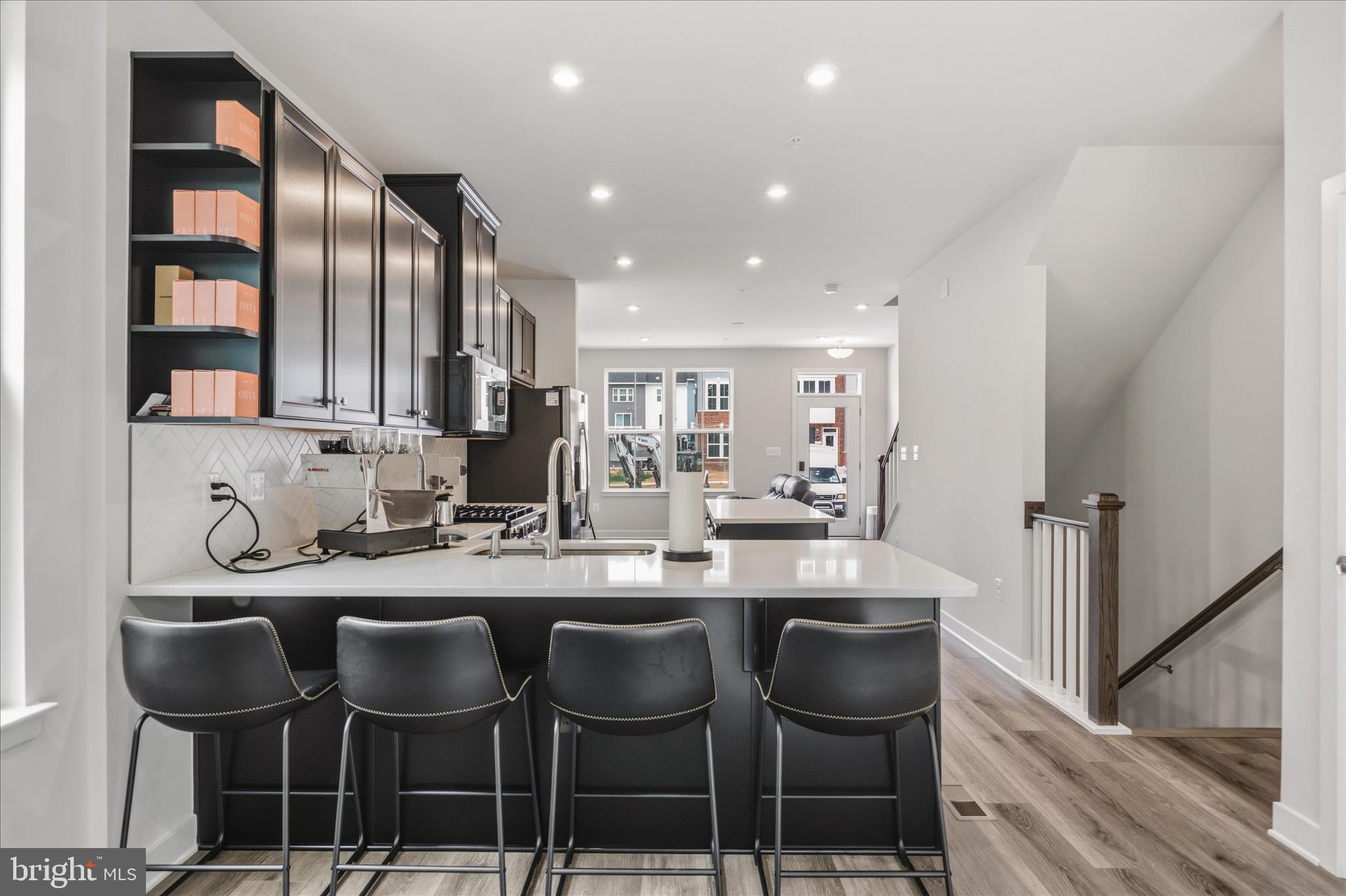 THE HIGHLANDS - Residential