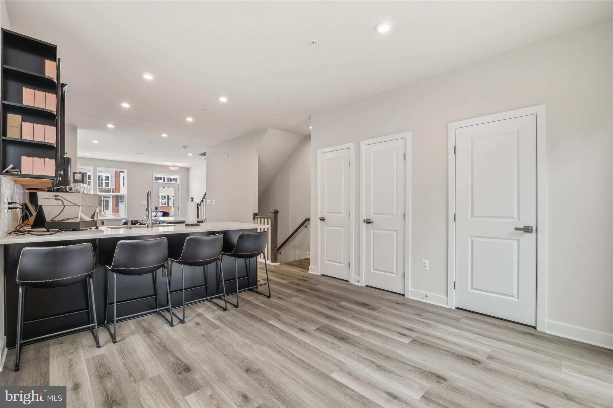 THE HIGHLANDS - Residential
