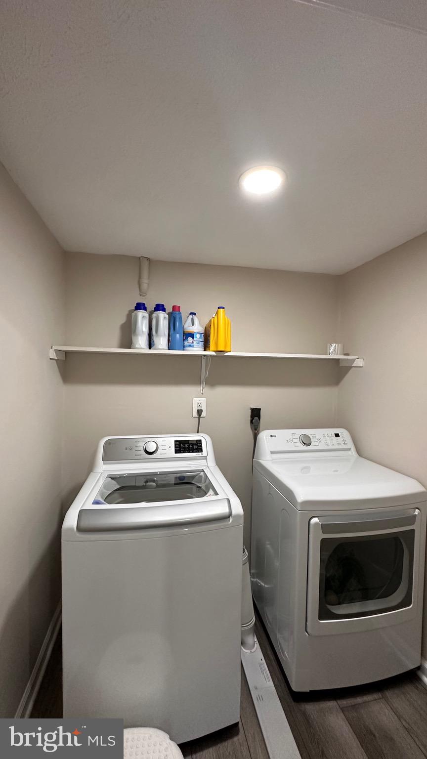 DALE CITY - Residential Lease
