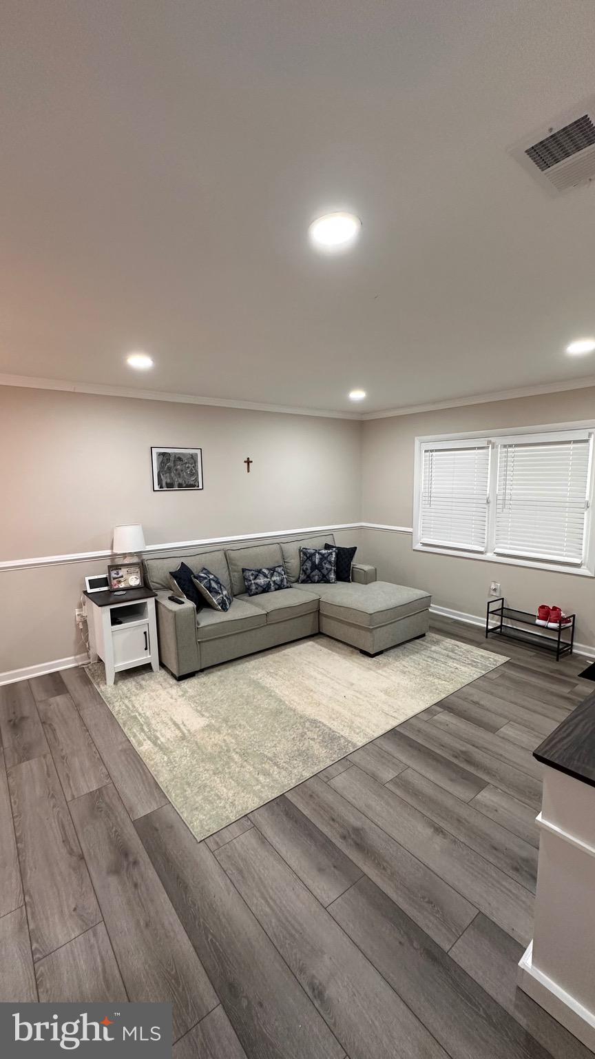 DALE CITY - Residential Lease