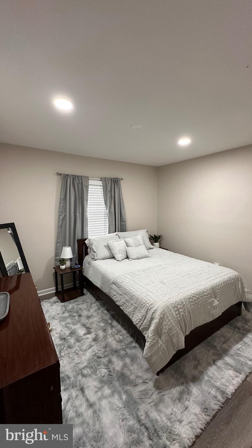 DALE CITY - Residential Lease