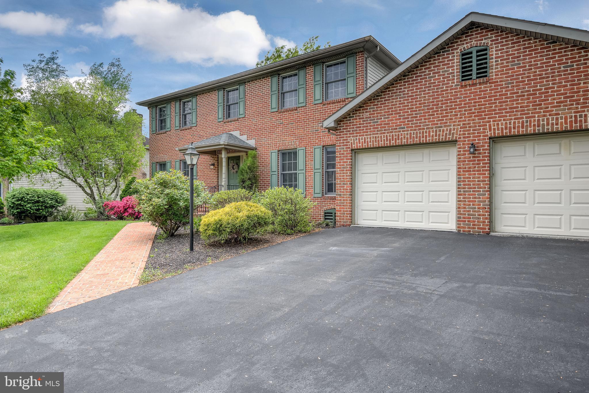 HIGHLANDS - Residential