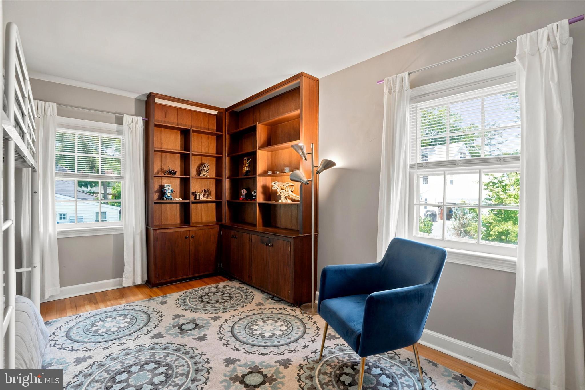 SHORTRIDGE - Residential