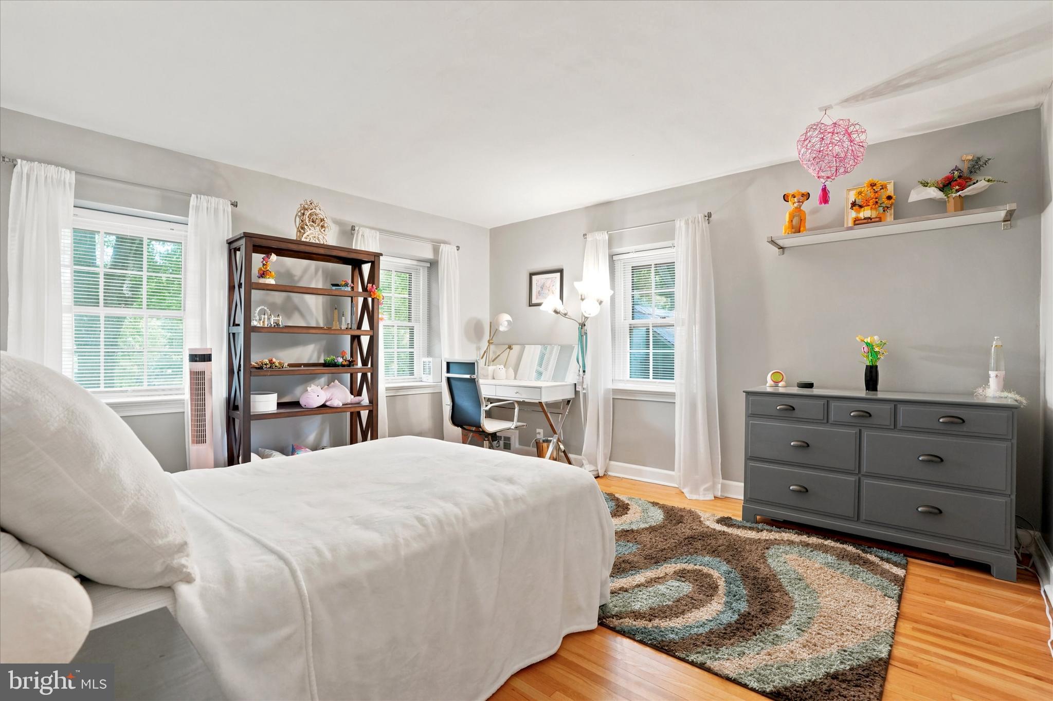 SHORTRIDGE - Residential
