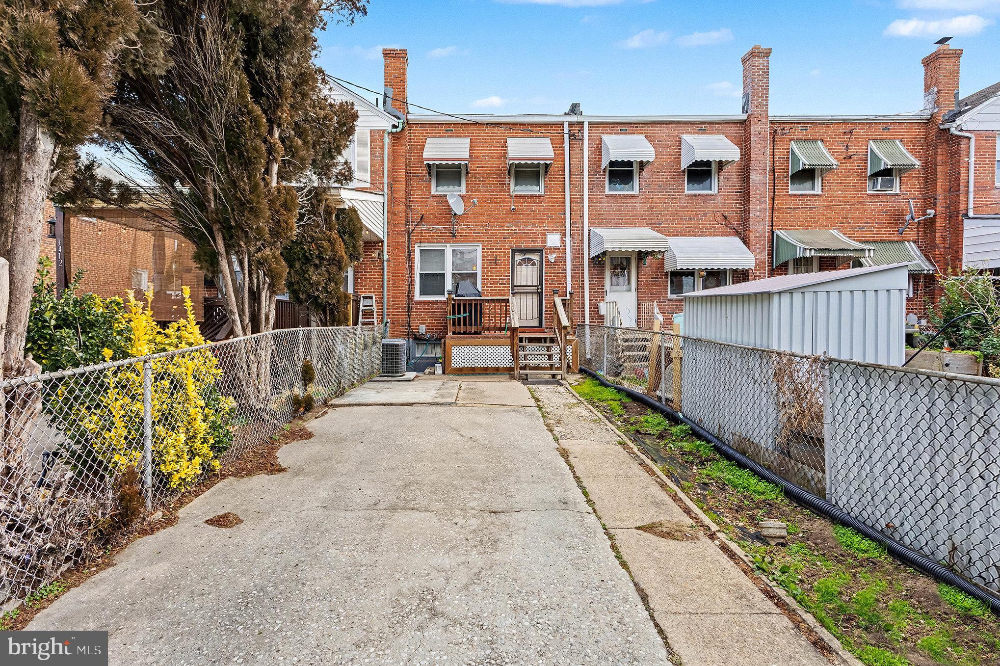 DUNDALK VILLAGE - Commercial Sale