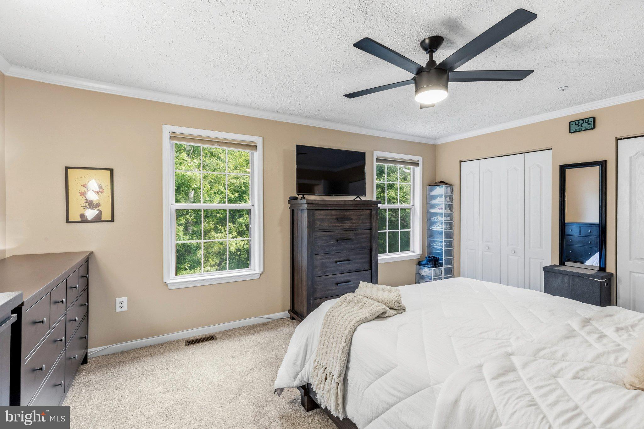 SOUTH HAMPTON SUB - Residential