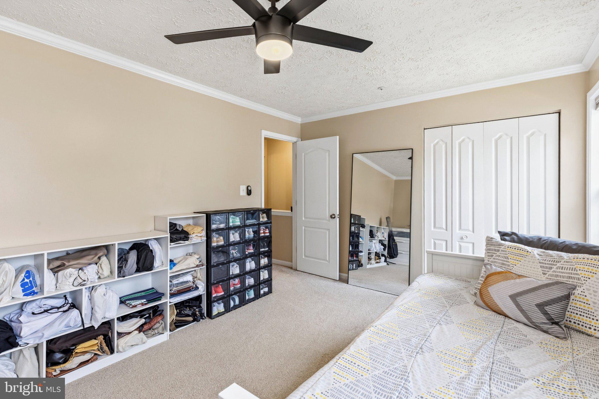 SOUTH HAMPTON SUB - Residential