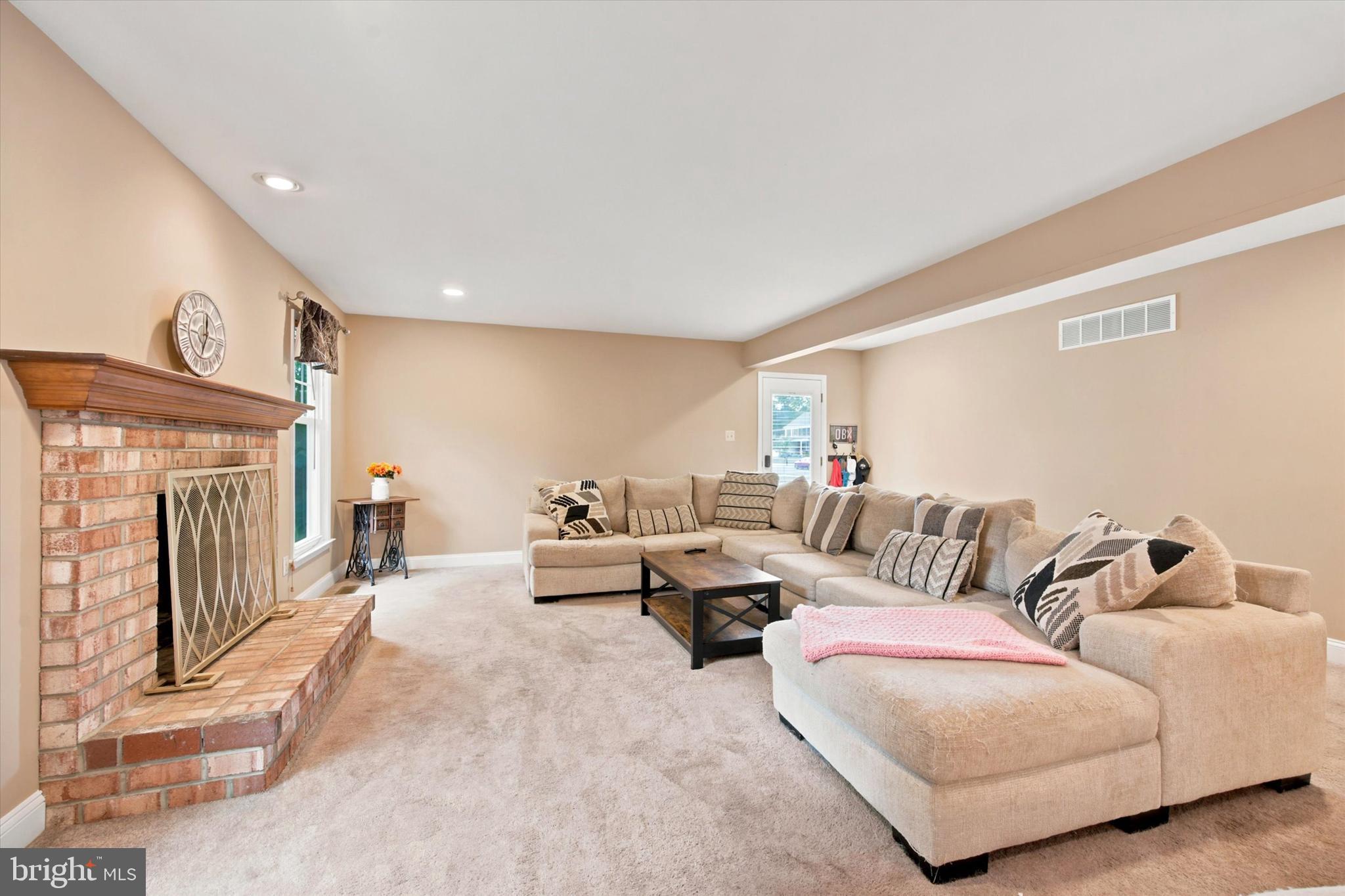 STONEBRIDGE ESTS - Residential