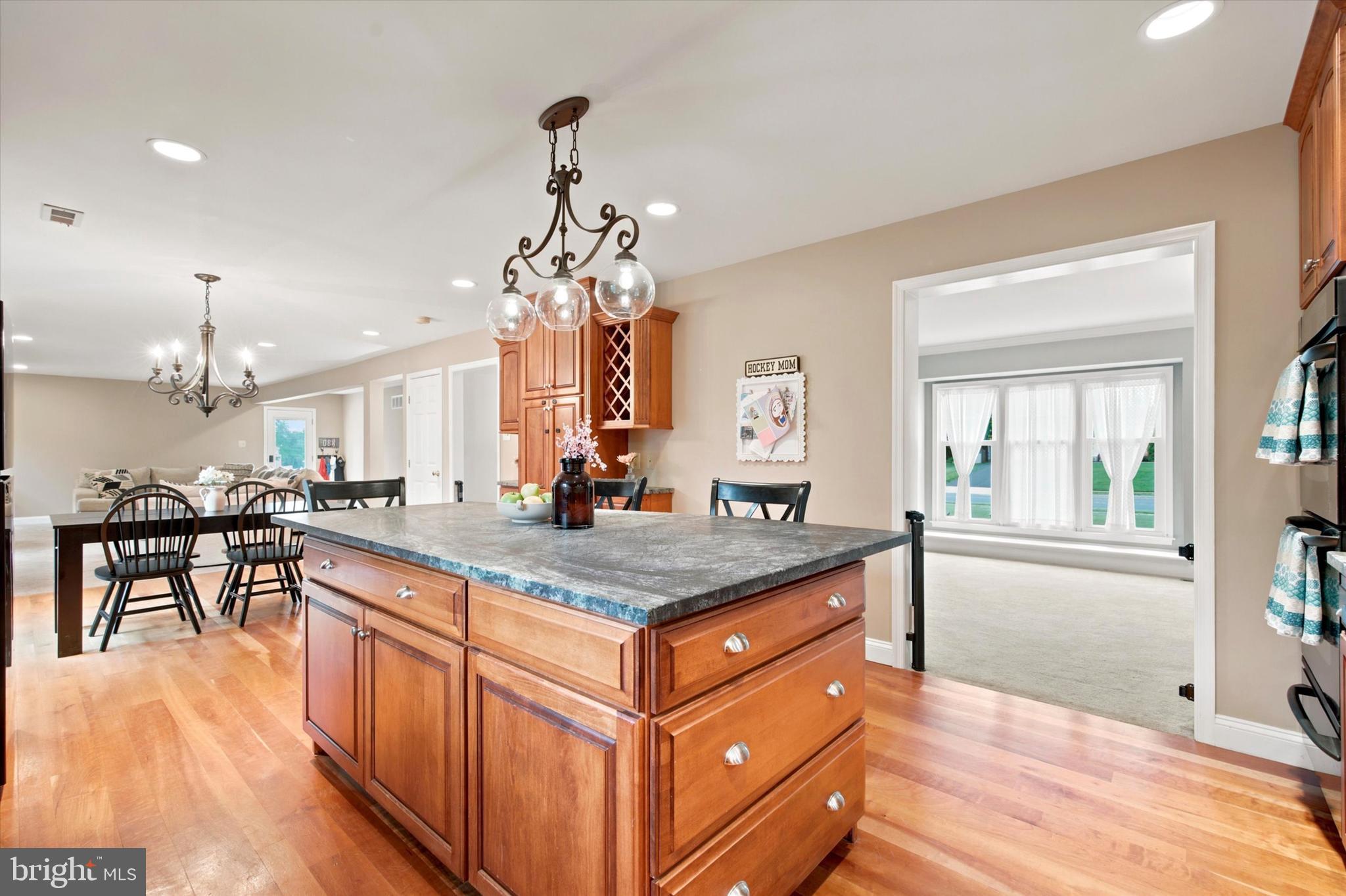 STONEBRIDGE ESTS - Residential
