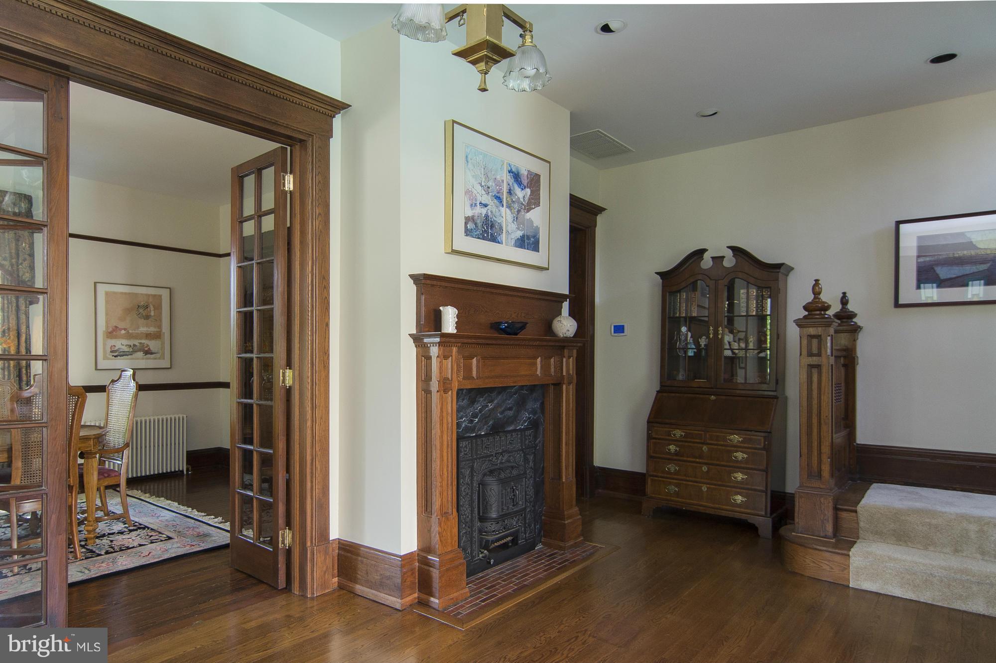 MURRAY HILL - Residential