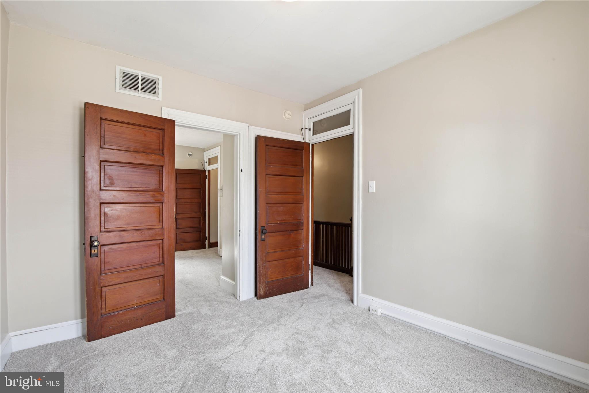 LANCASTER - Residential
