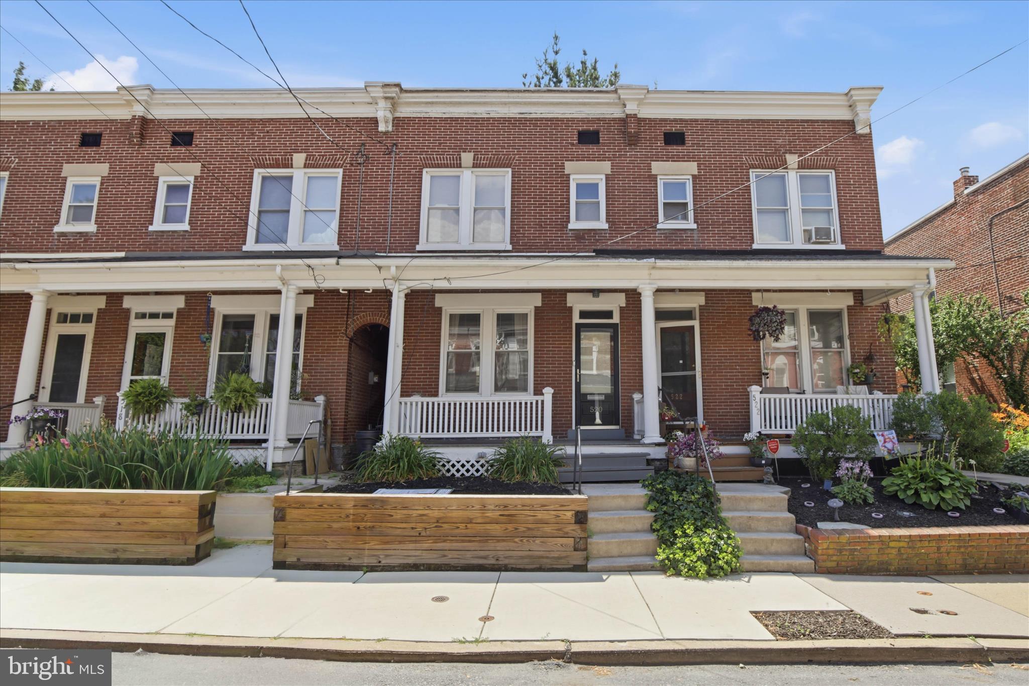 LANCASTER - Residential