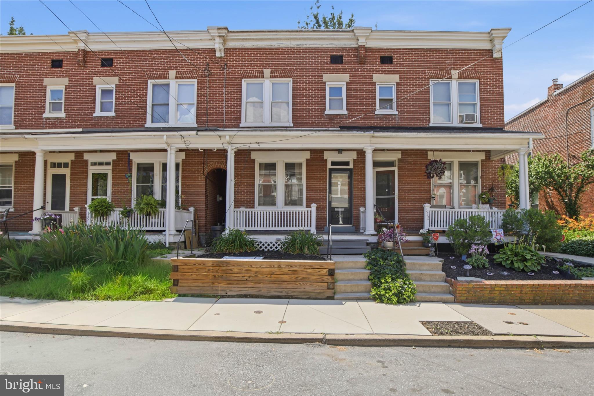 LANCASTER - Residential