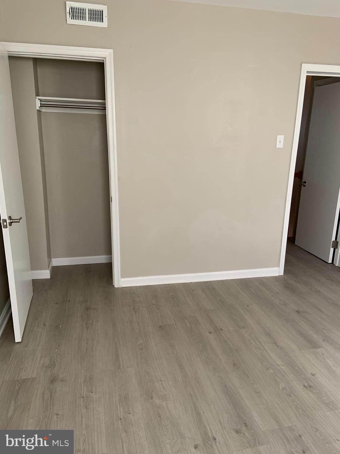 LOWER MOYAMENSING - Residential Lease